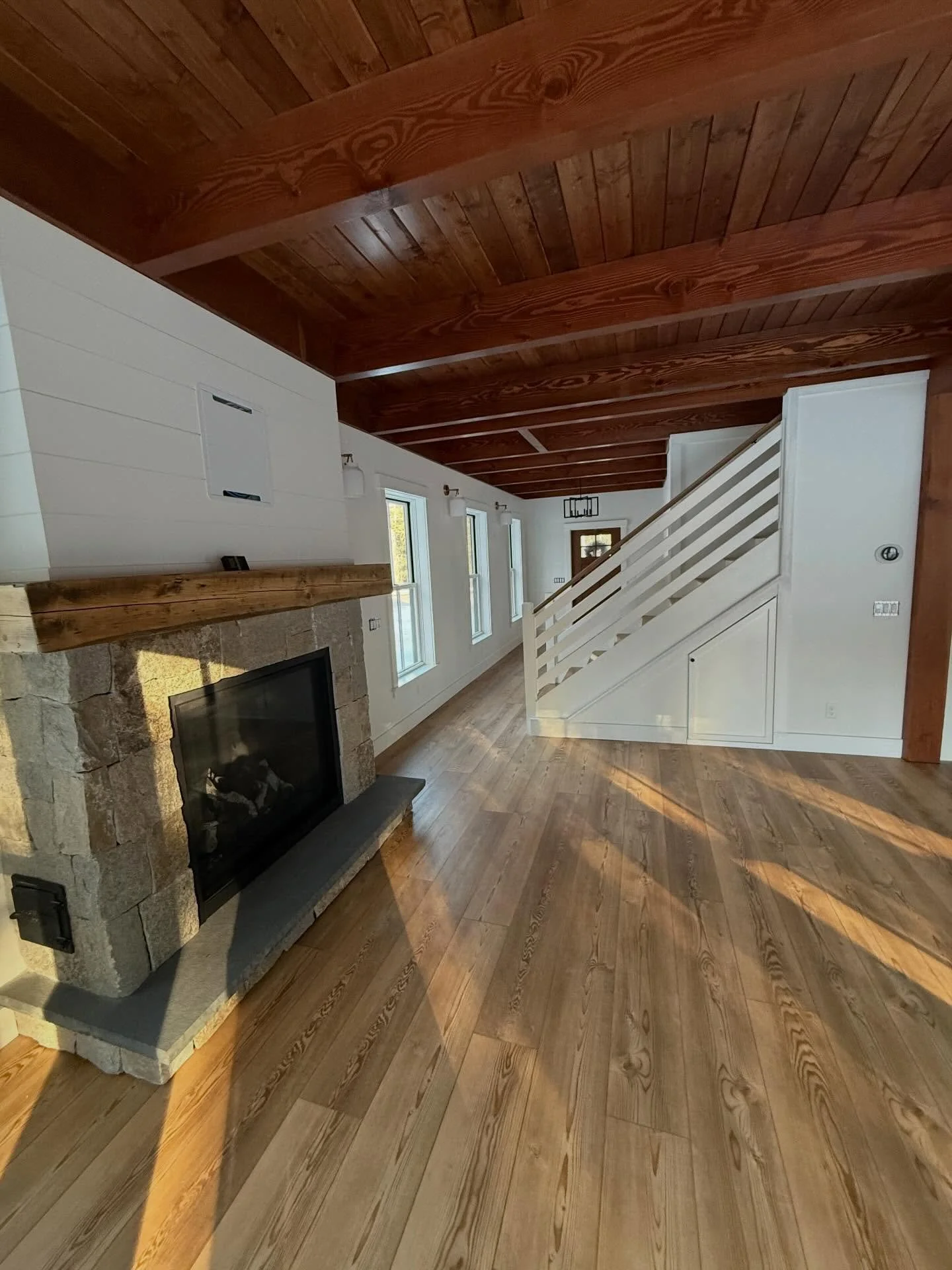 Clean and about to turn the keys 🔑 over to the owners