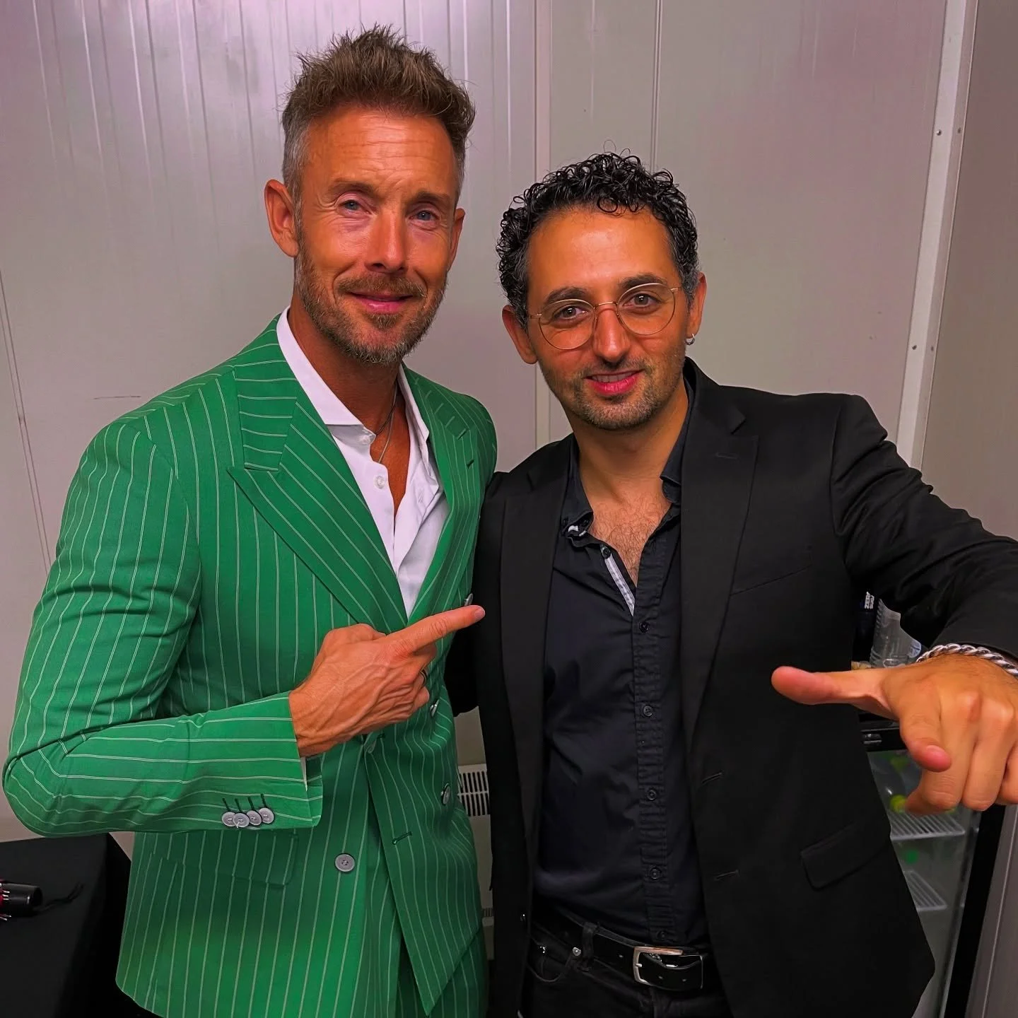 Fantastic night playing with @charlyluske &amp; Friends, Martijn Fischer and Do.

Also @basphaff, @anouk_verdonk, @eferdemusic 

Such an honor to share stage with these great artists.
.
.
.
.
.
#muziek #Nederlands #saxofoon #artisten