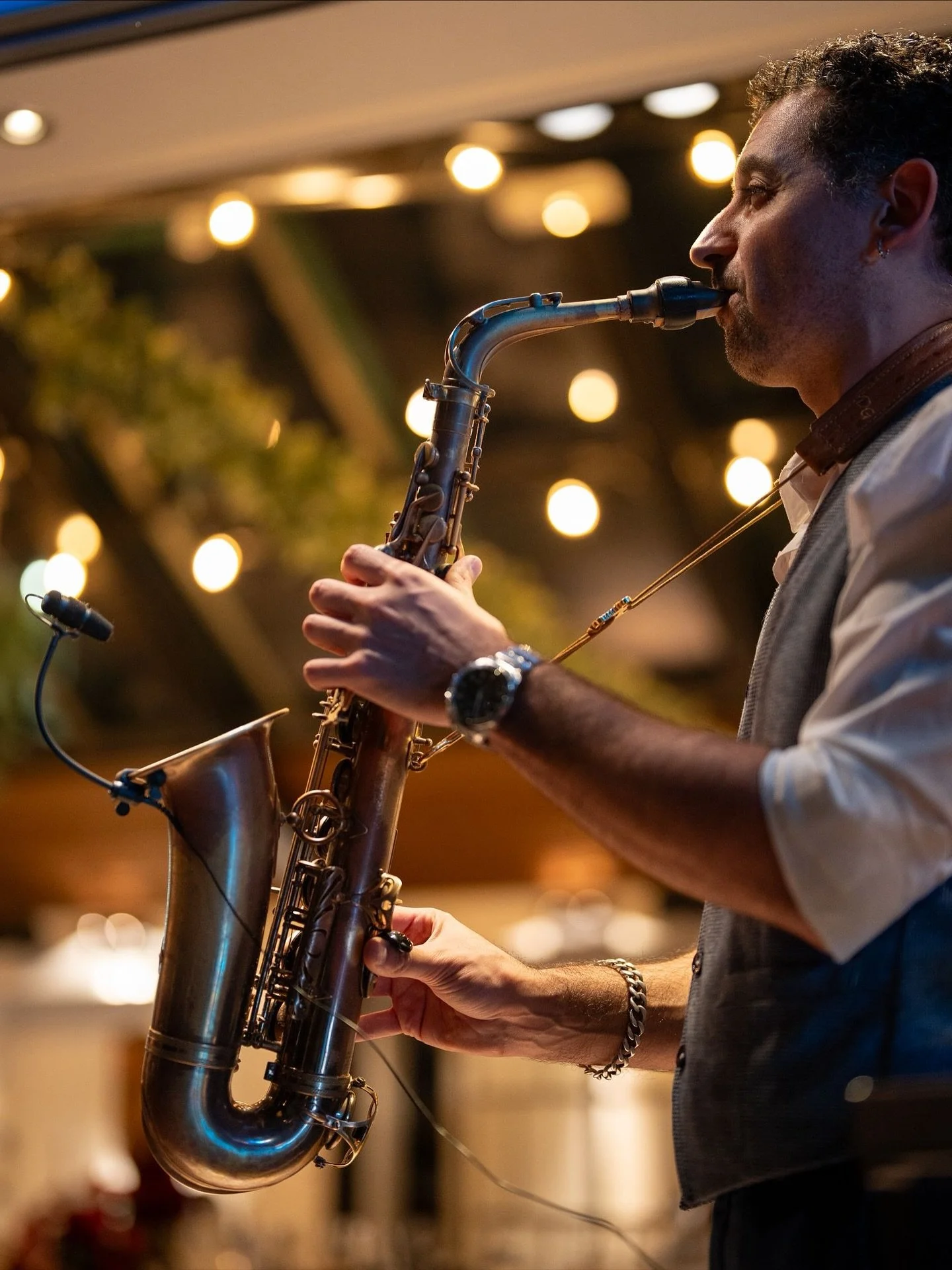 Christmas event at @amstelboathouse 
@mikeonsax_ 🎷 and Goldensax 🎧
📸 by: @emmapaagmanx