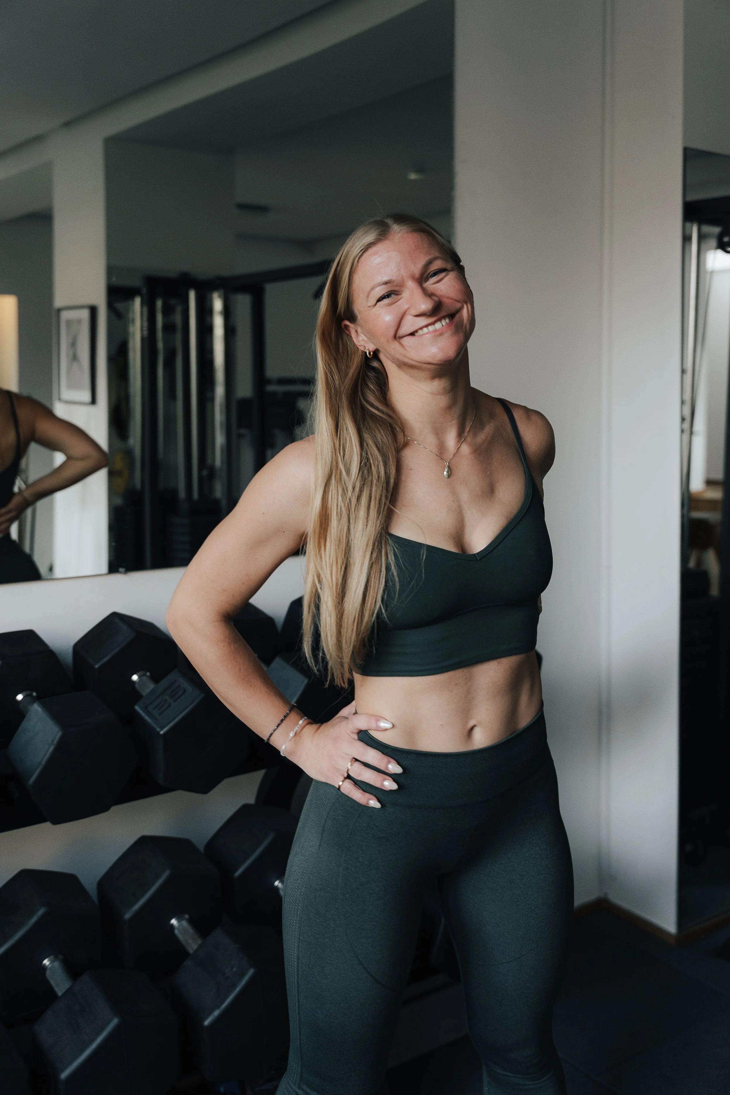 Lena Draffehn Personal Trainerin Stuttgart West Krafttraining im Loft42 Premium Training Club