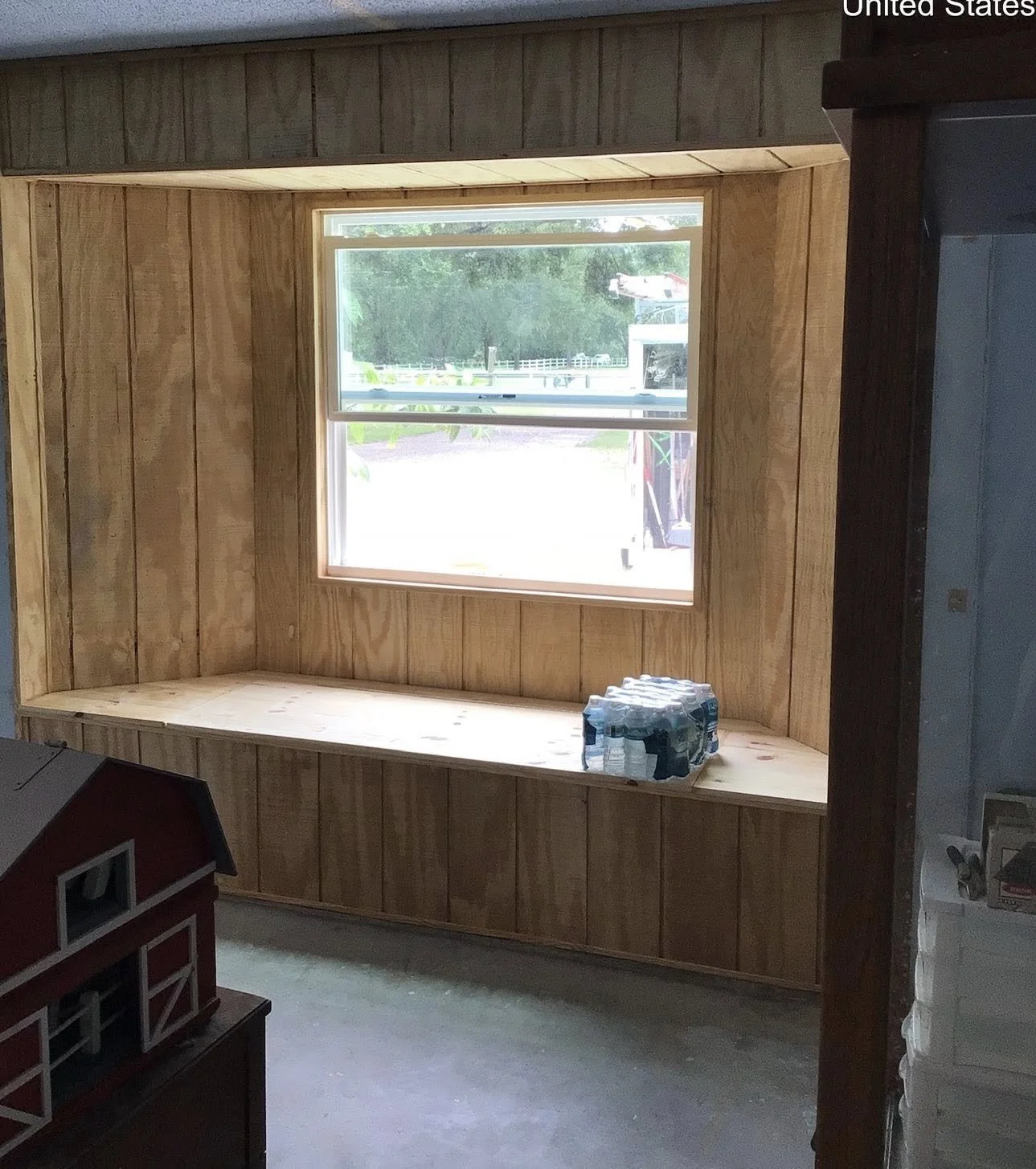 Window 10.jpg