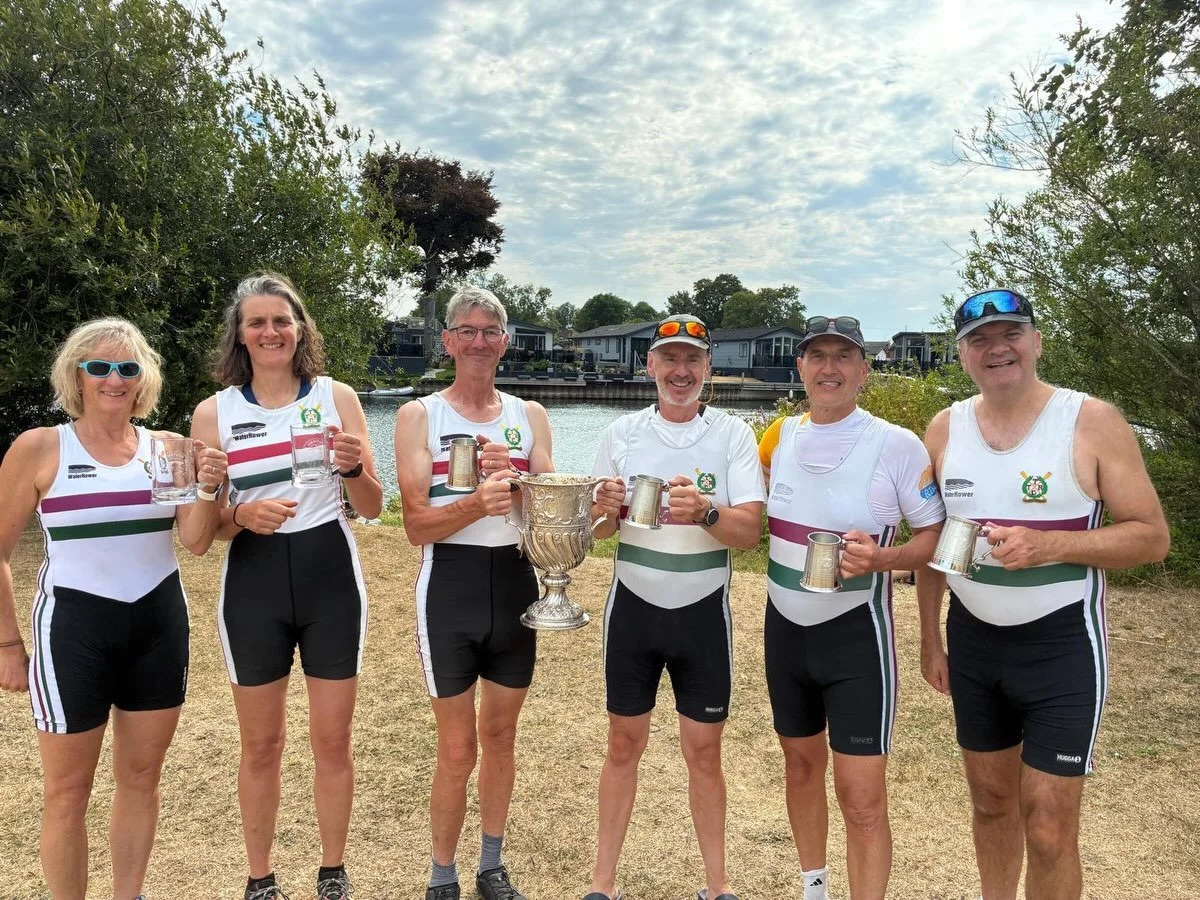 What a brilliant end to the regatta season! This weekend both our men&rsquo;s quad and our women&rsquo;s double took home pots at Staines Regatta 💪🏆🍾 Congratulations to the winners and well done all TTRC rowers racing! #ttrc #stainesregatta