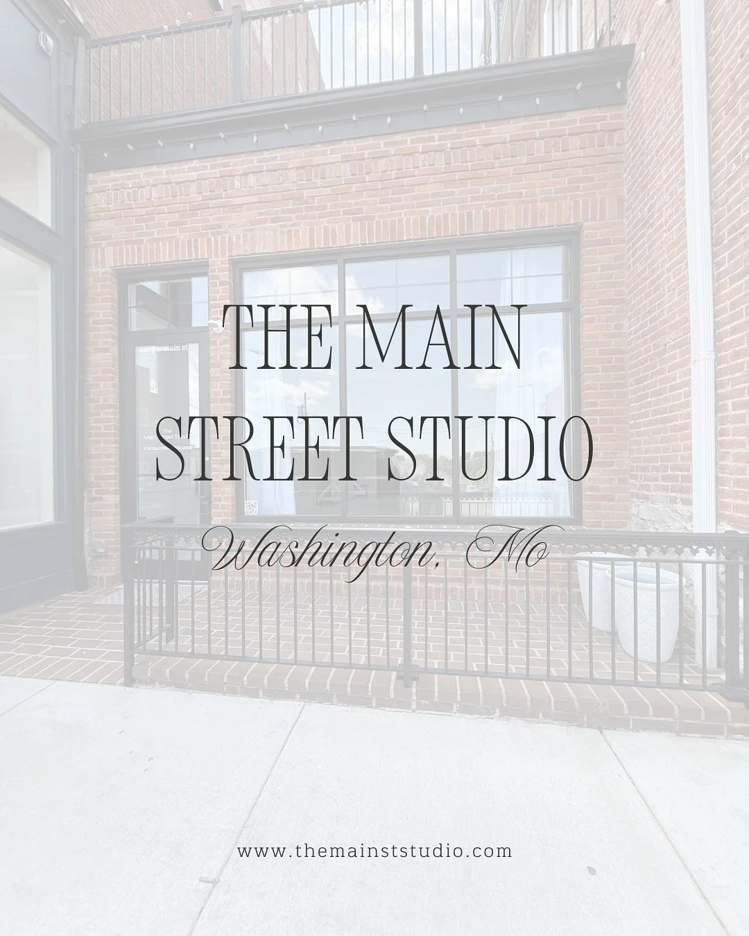 One space, endless possibilities ✨ From photo shoots to parties, workshops to weddings, our all-white studio is a blank canvas ready to bring your vision to life. 💡 What will you create here?

#photographer #eventspace #eventvenue #stlphotographer #