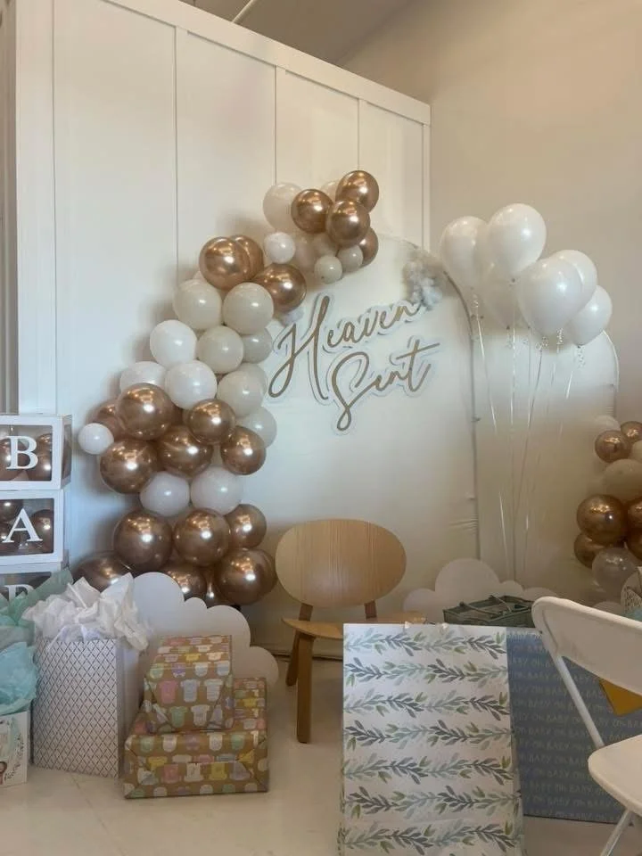 Photos from a beautiful babyshower this weekend! We love seeing all the amazing ways people set up the space! 

#washmo #washingtonmo #photostudio #eventspace