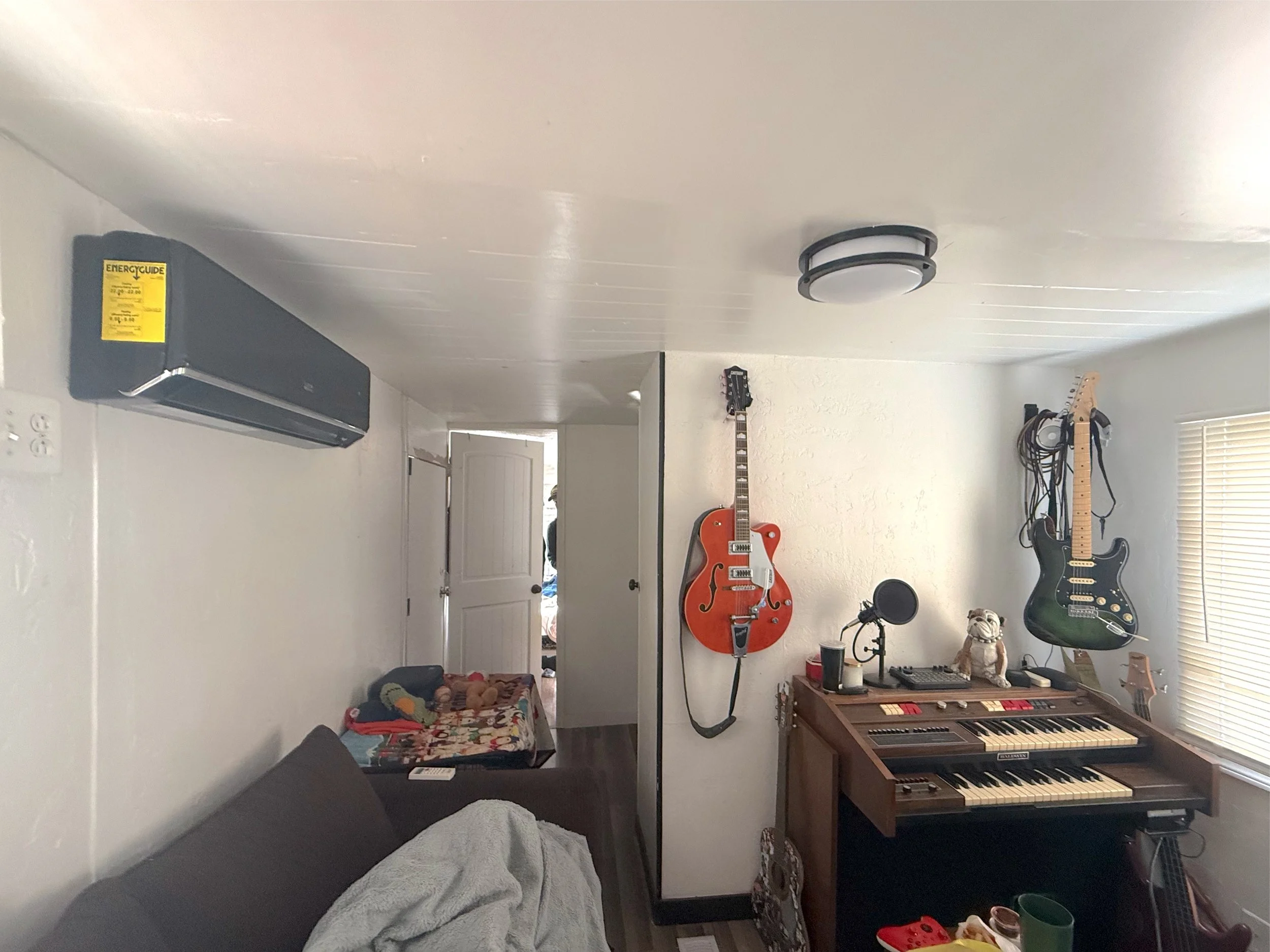 RealtyCam Photo 8.jpeg