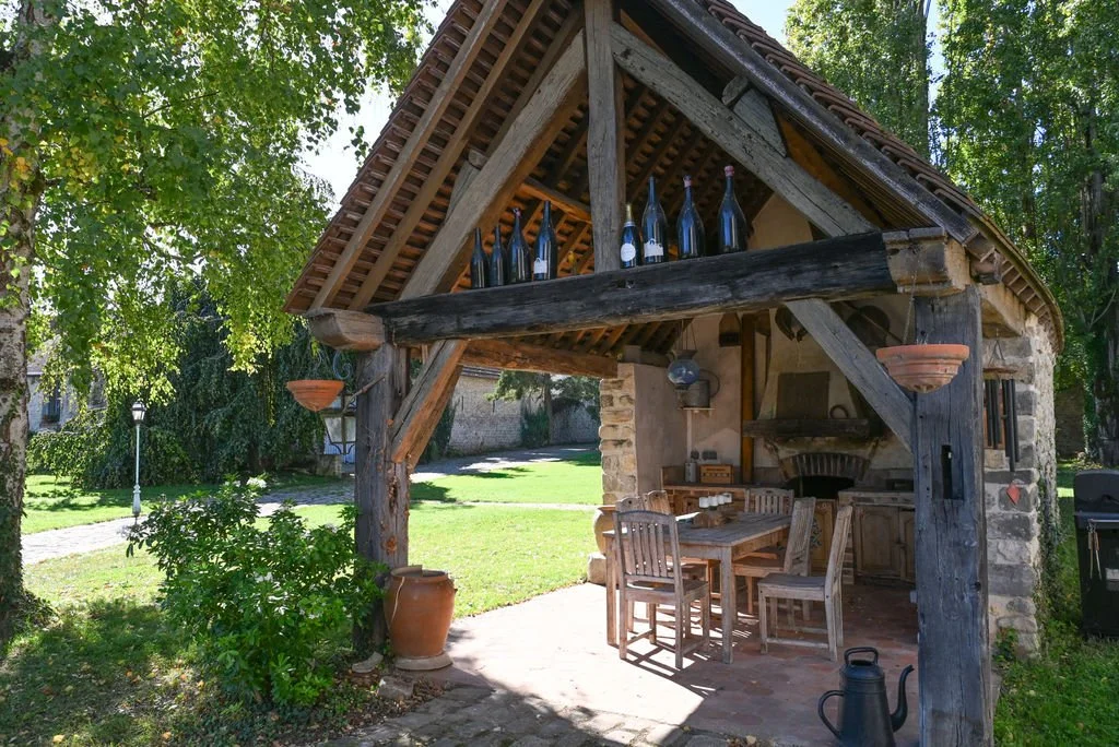 summer-of-the-senses-retreat-saclas-france (3).jpg