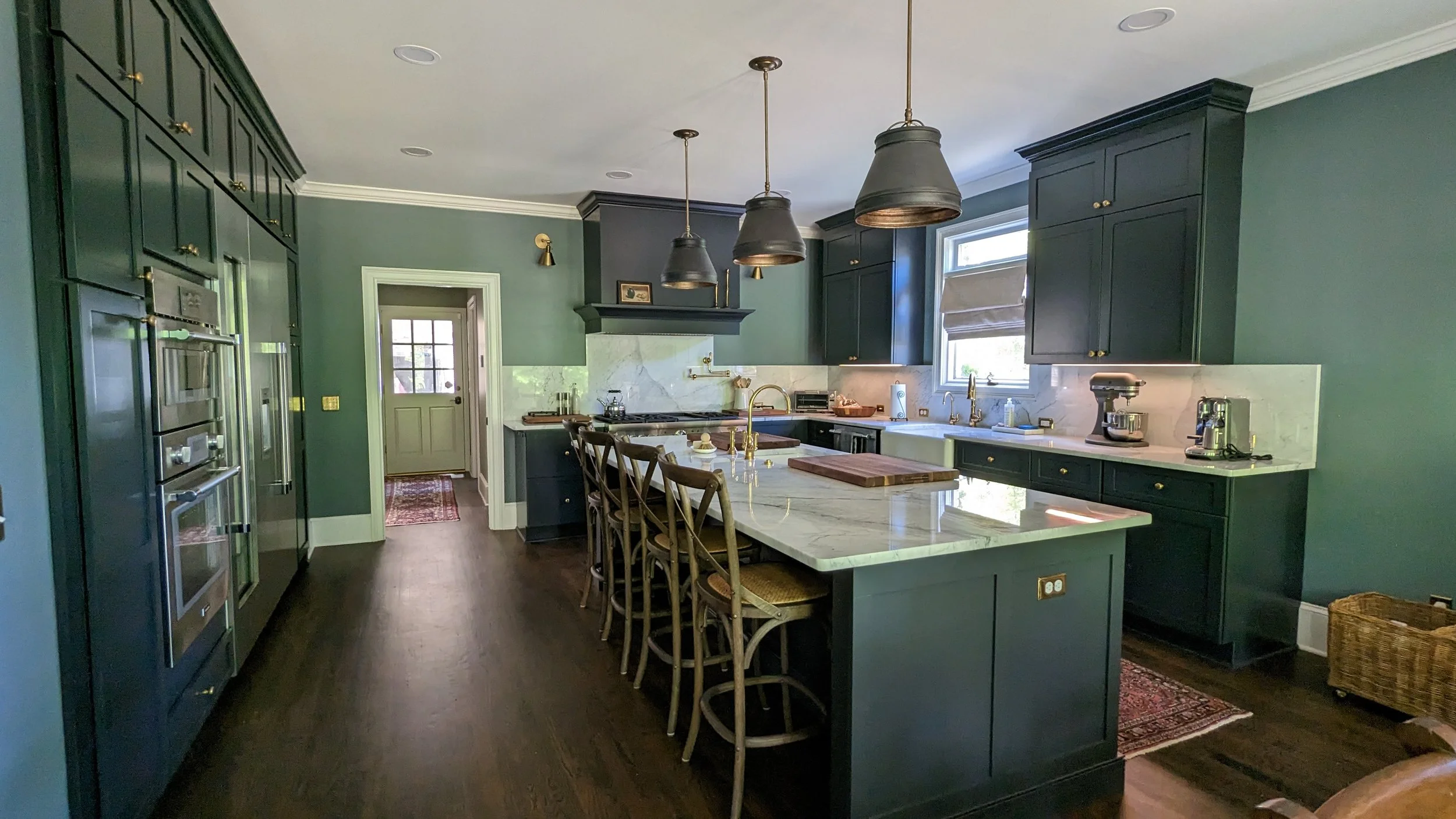 Contemporary Kitchen