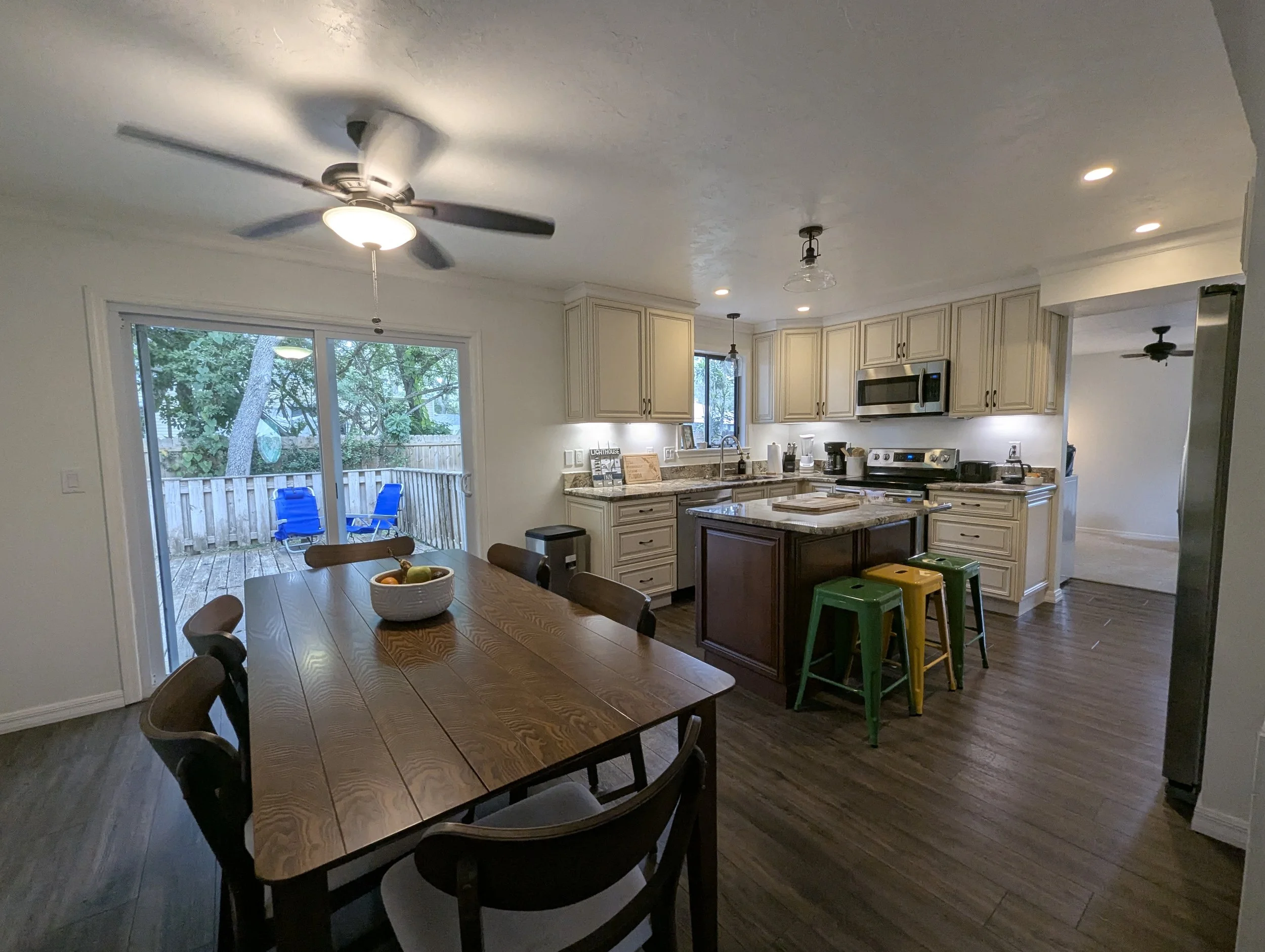 PXL_20251003_185615902.MP (1).jpg