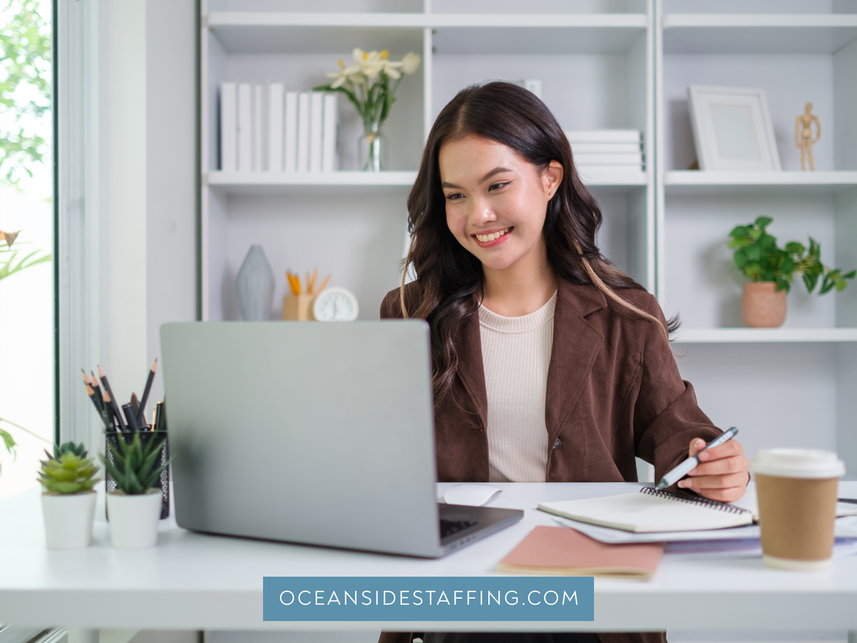 How to Hire a Personal Assistant Through a Staffing Agency
