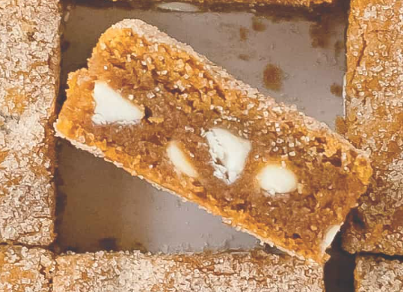 brown butter pumpkin blondie.png