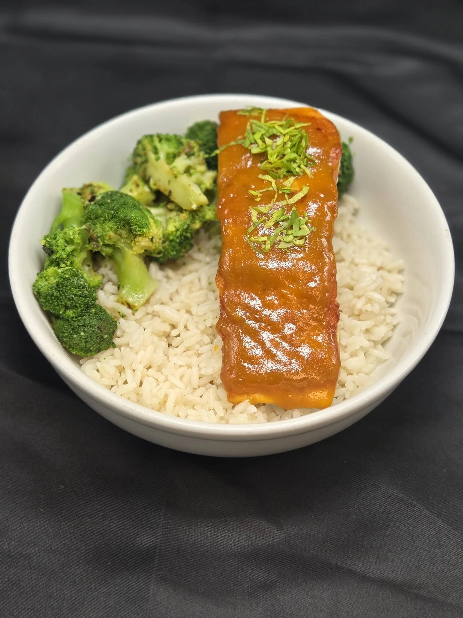 Golden BBQ Salmon w. Roasted Broccoli over White Rice