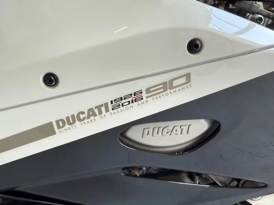 ducati_1299_13.jpeg