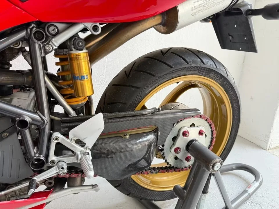 ducati_996_7.jpg