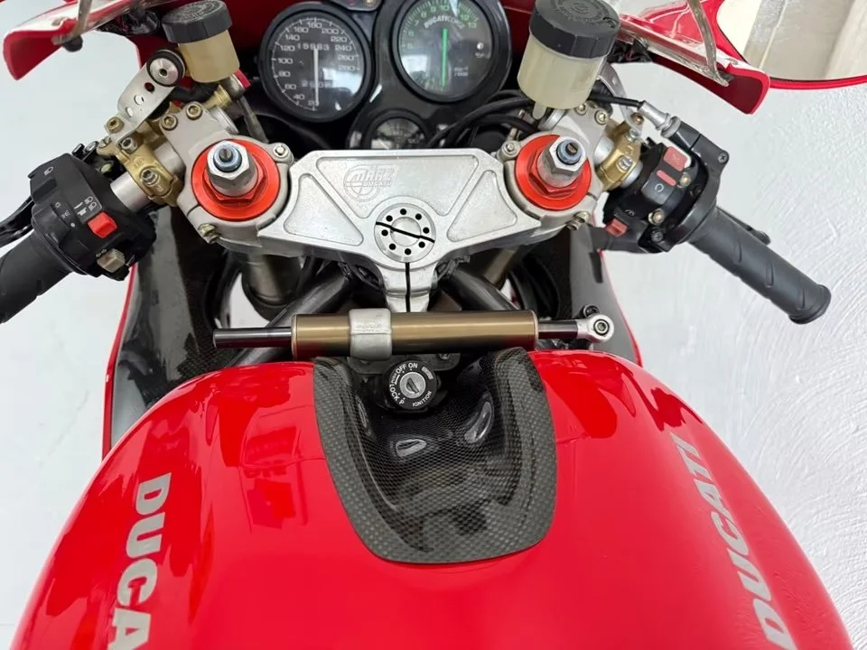ducati_996_5.jpg