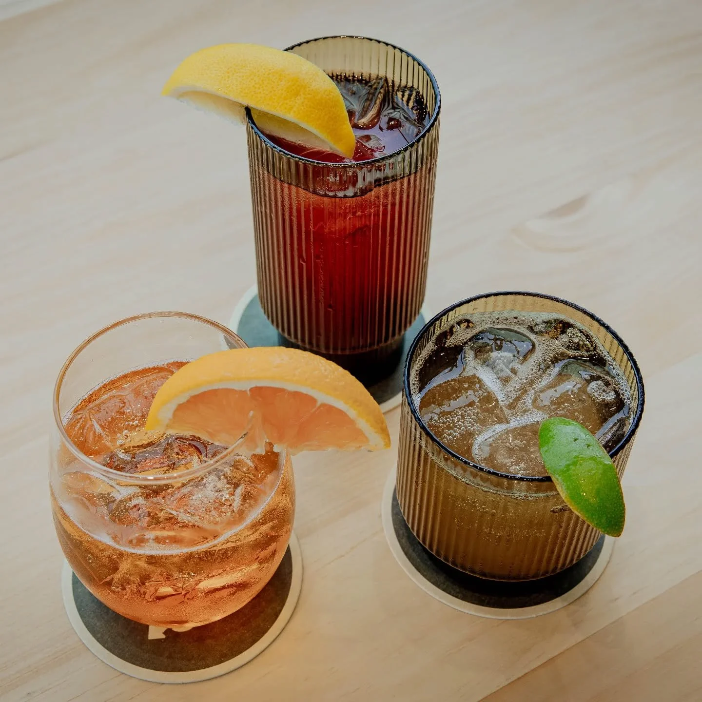 Weekend vibes loading - good company, solid patio, and cocktail in hand. Meet us at the bar and try one of our seasonals!

🍊Cappelletti Spritz 
🍋 Blackberry Backcountry (sak&eacute; based)
🍋&zwj;🟩 Alpine Glow (vermouth, cappelletti, lime combo)