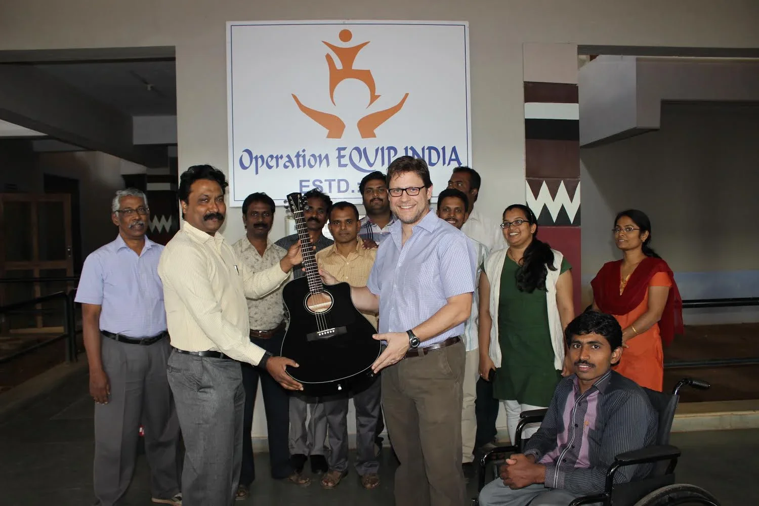 India: Guitar Given to "Equip India"