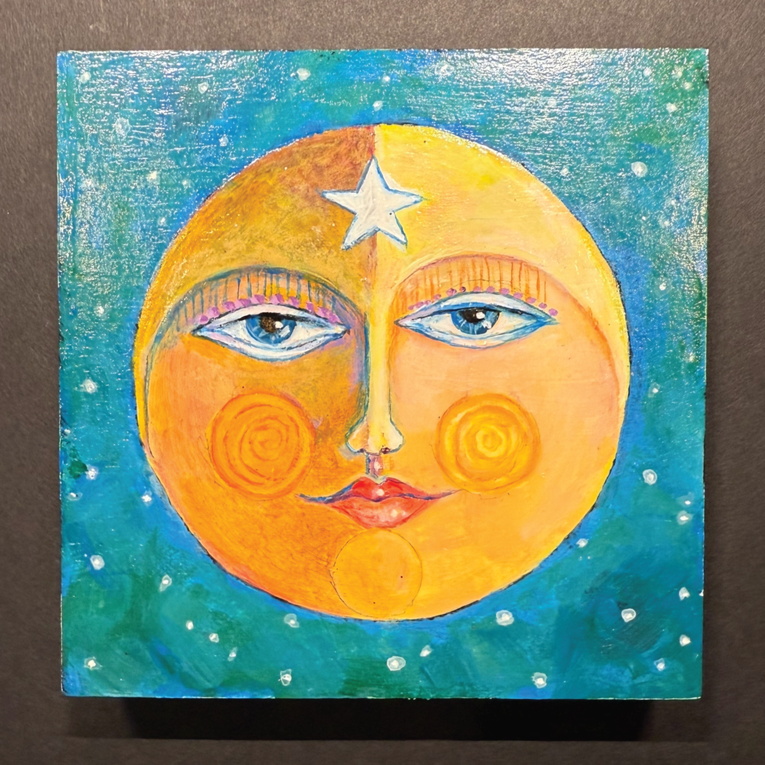 Yellow Sun 5x5x1.png