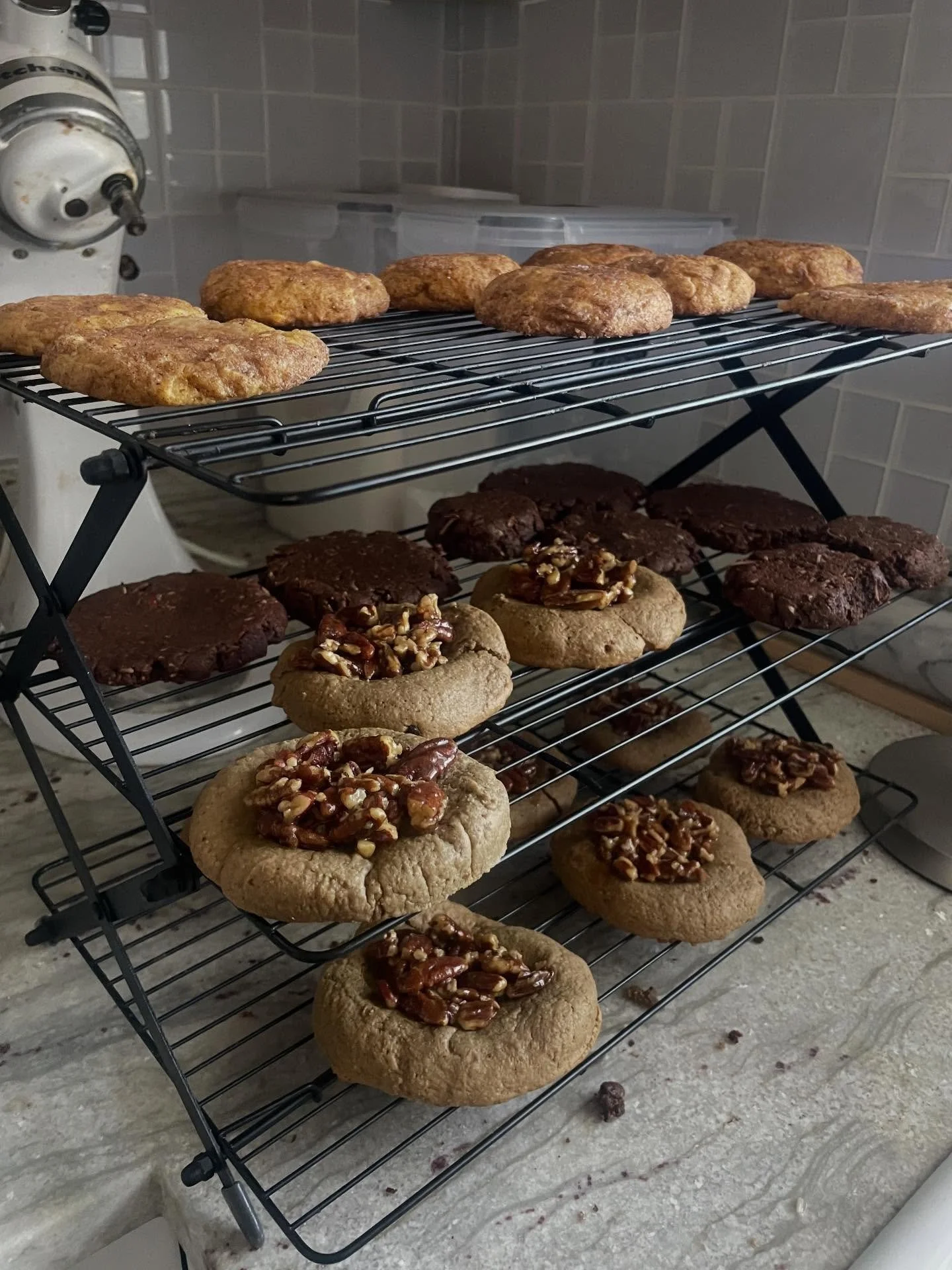 from my oven and pink word to you&rsquo;re, Happy Thanksgiving!!! 

grateful for every single order, word of encouragement &amp; baked good that makes my bakery&rsquo;s little heart beat.
