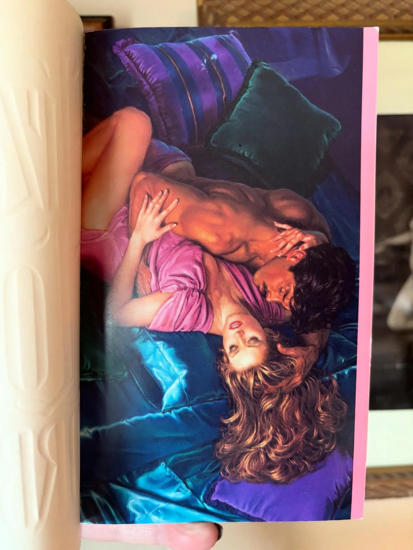 Happy #StepbackSaturday! Here&rsquo;s a classic from Elizabeth Lowell, complete with medieval pornstache. I have yet to read the third and final book in this series; maybe next year. Who&rsquo;s read this one? Do you love an HR (that&rsquo;s Historic