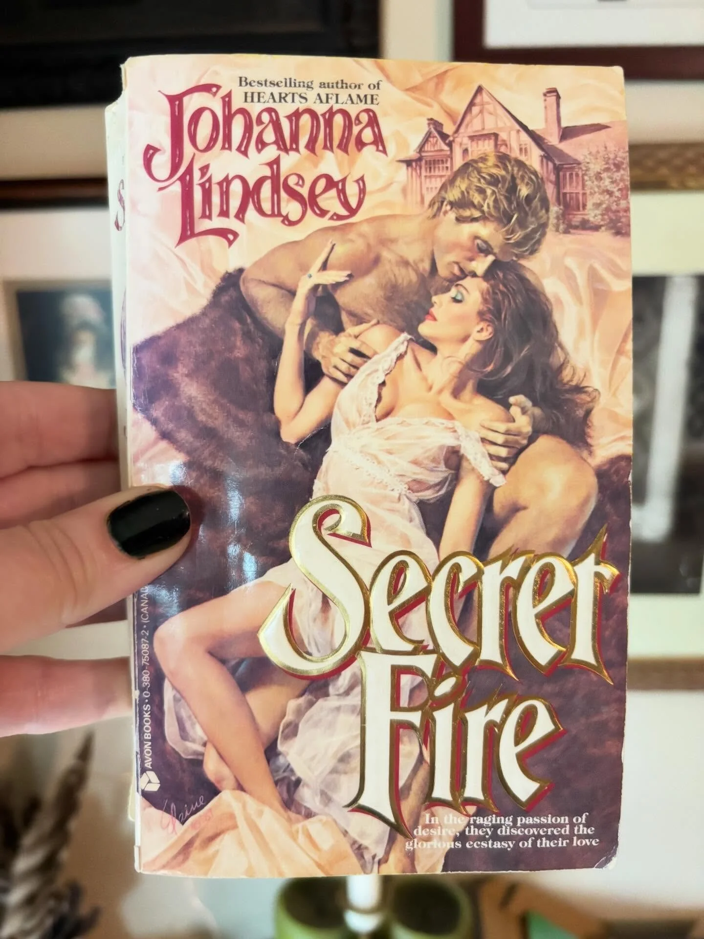 From today&rsquo;s haul. I have yet to actually read Lindsey, but my god I will snap these covers up without a second thought. #CoverLustFriday