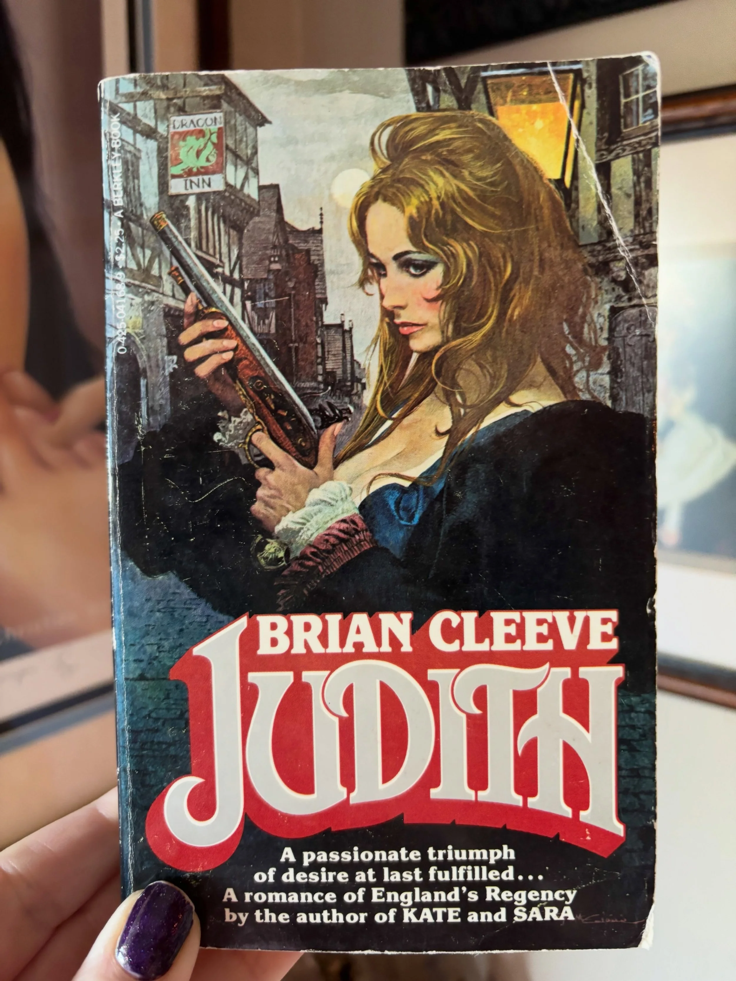 Robert McGinnis, I thought I knew your game, but sir. SIR! This #CoverLustFriday let me detail the ways I am utterly obsessed with the badassery that is this cover. Our titular heroine radiates presence here, and not just because she&rsquo;s holding 