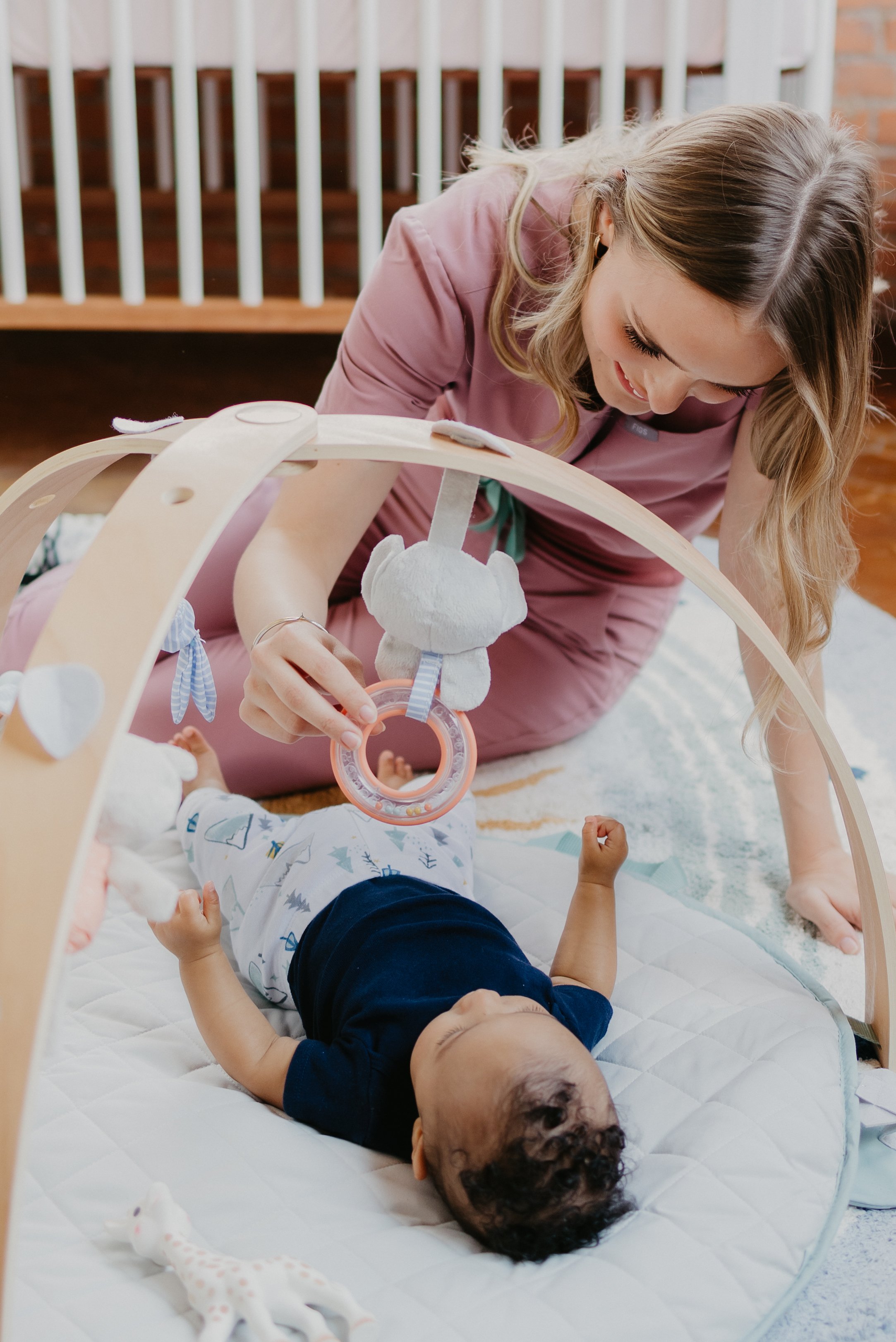 Understanding Baby Sleep at 4–7 Weeks: Awake Windows, Rhythms, and Realistic Expectations