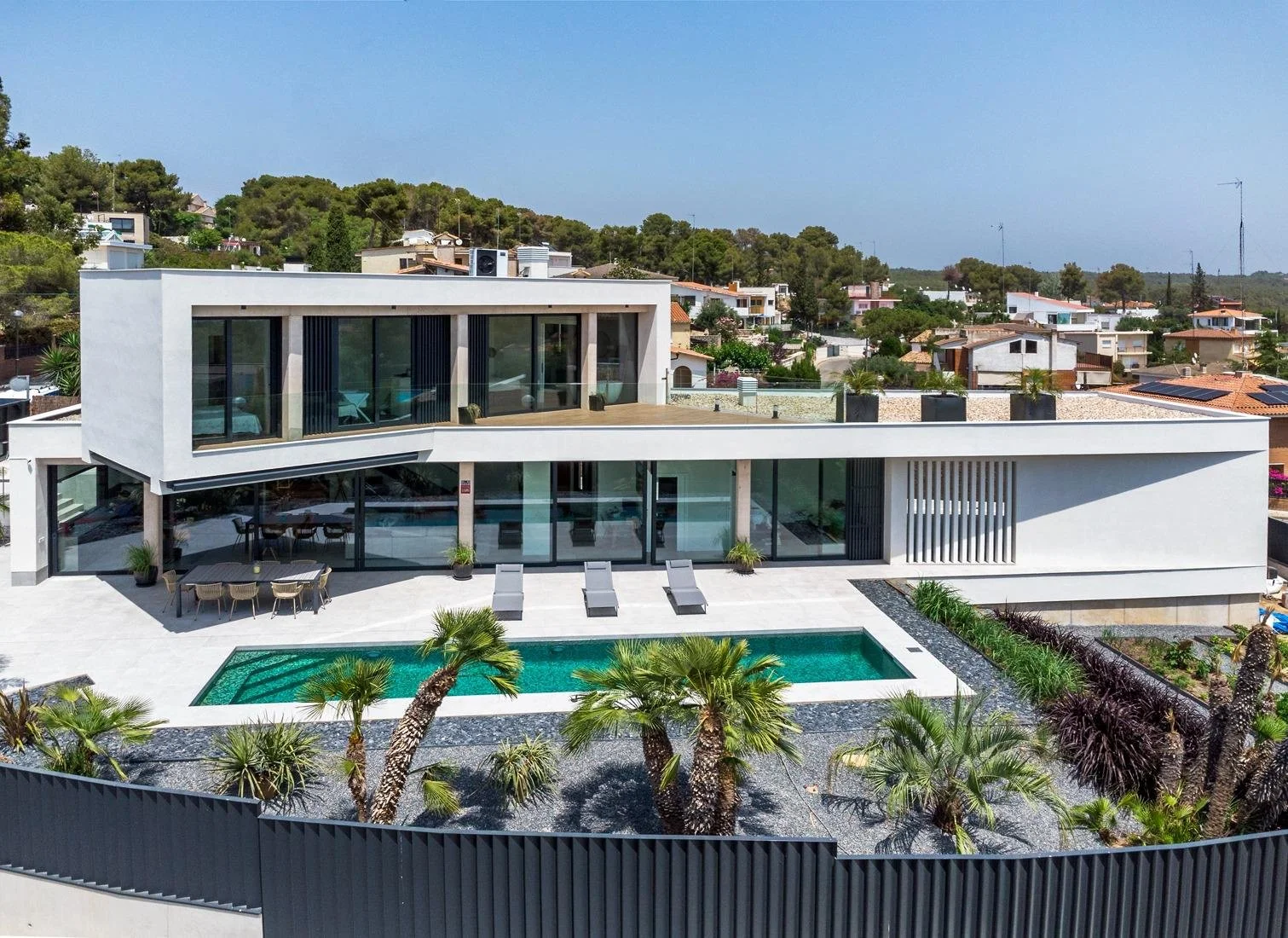 WhatsApp Image 2025-10-06 at 17.54.53.jpeg