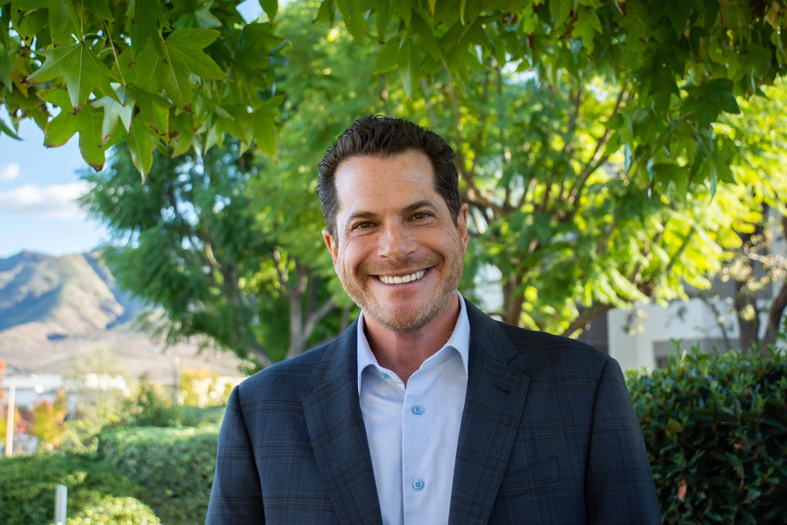 LRG Presents Find Your Edge with Jordan Cohen, #1 REMAX Agent Worldwide