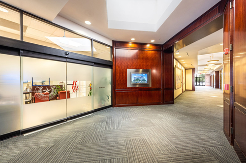 2700 NE Loop 410 exterior view