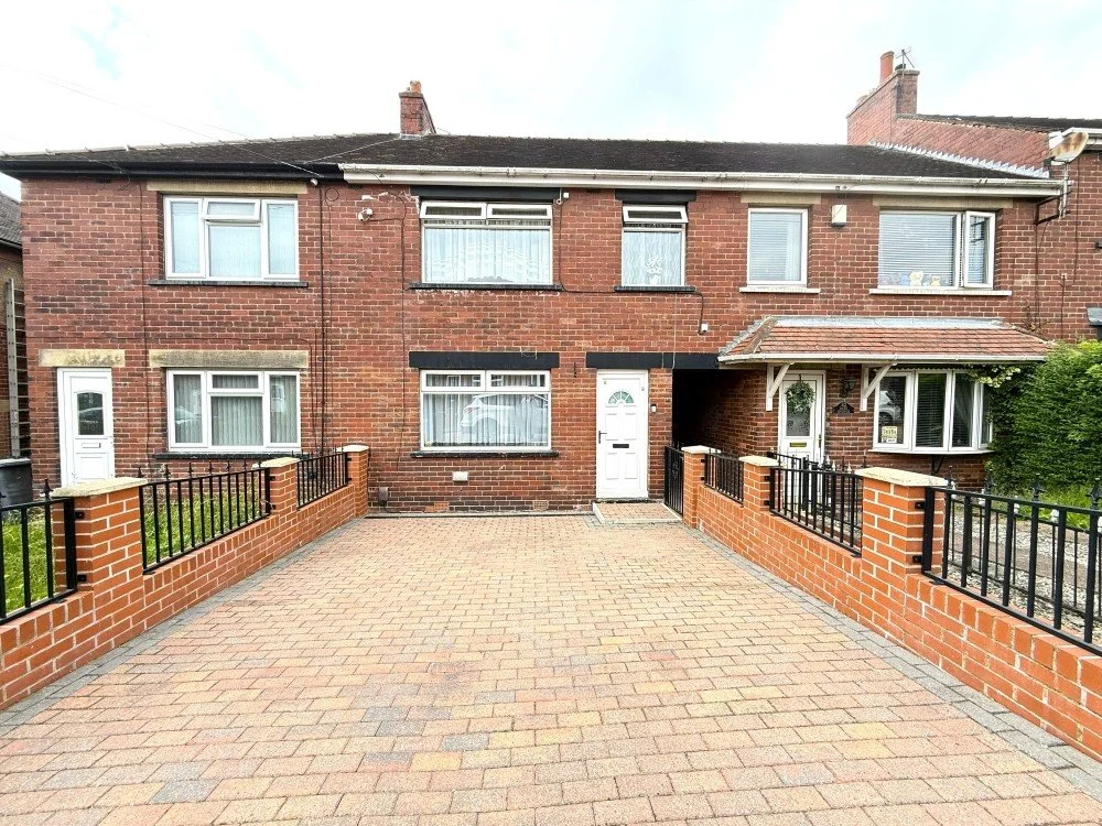 Park Avenue New Lodge, Barnsley, S71 - FOR SALE