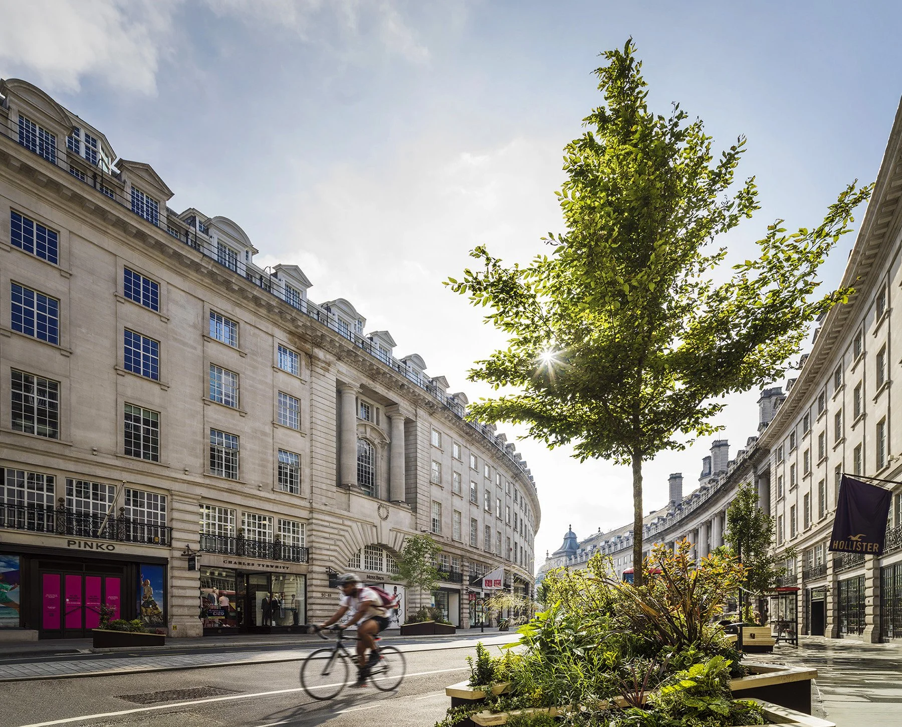 Mel Yates_Crown Estate planting on Regent Street.jpg