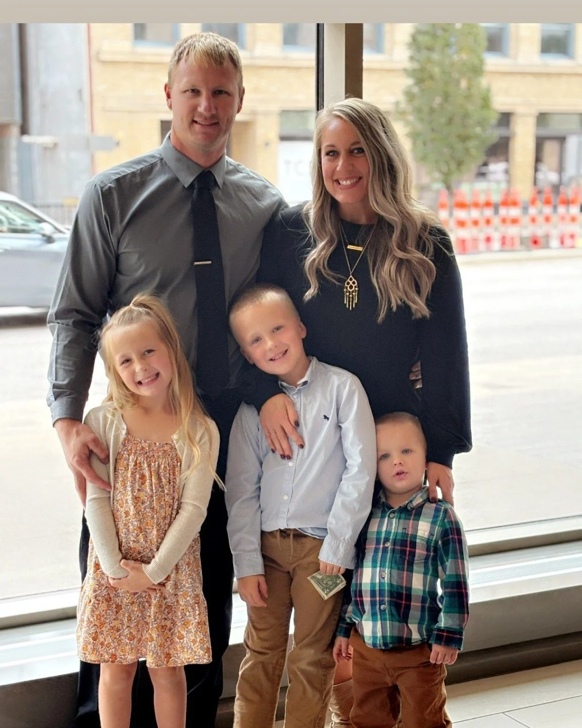 ❤ Wishing you all a very Merry Christmas from our family to yours 💚