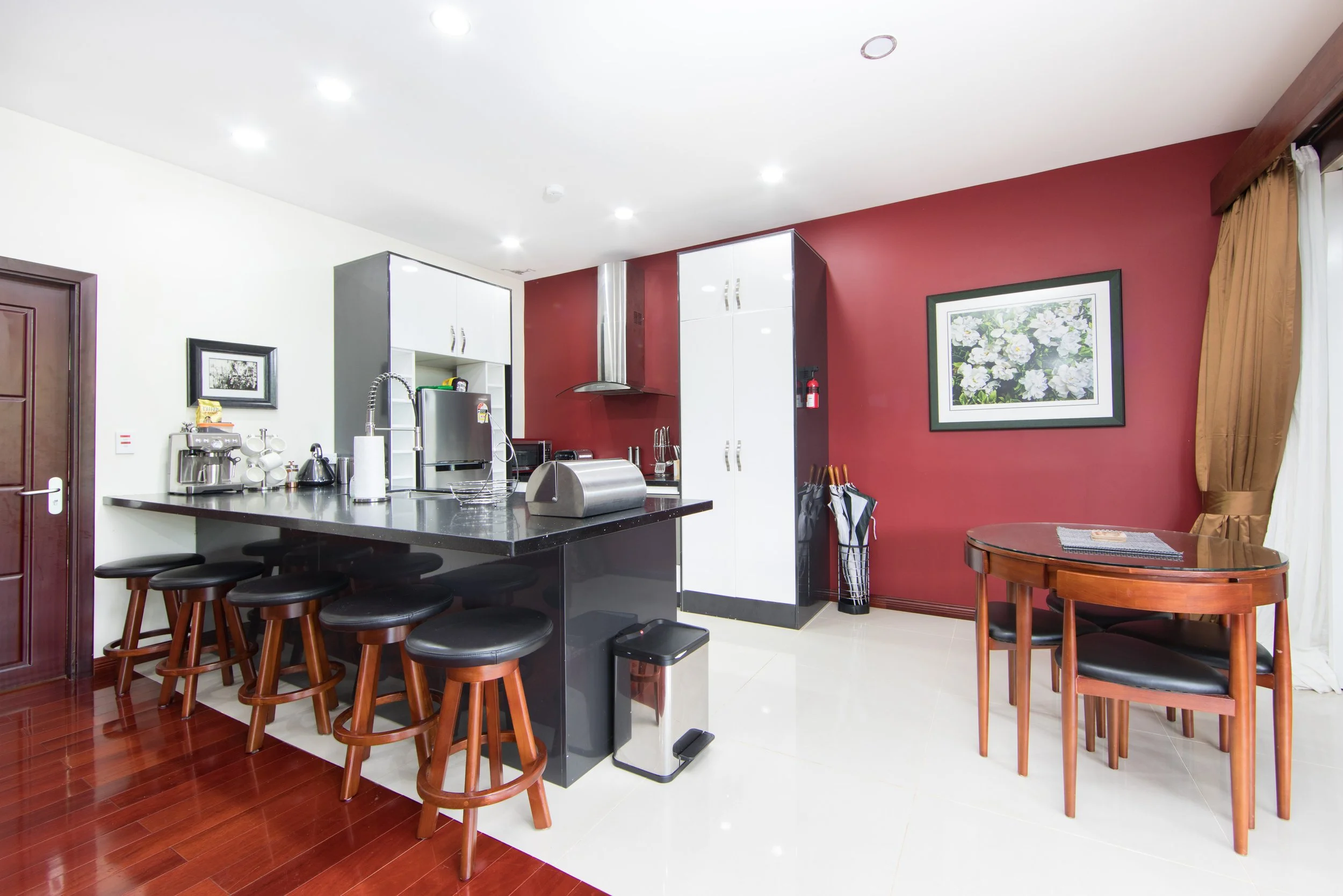 Villa 4 kitchen