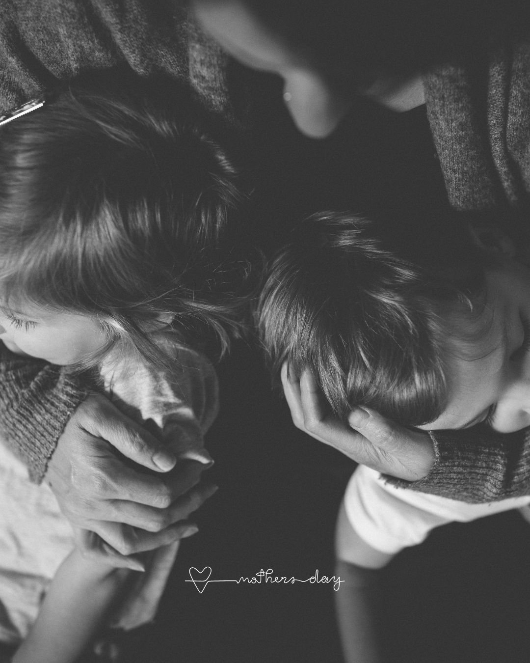 happy mothersday 🖤.
