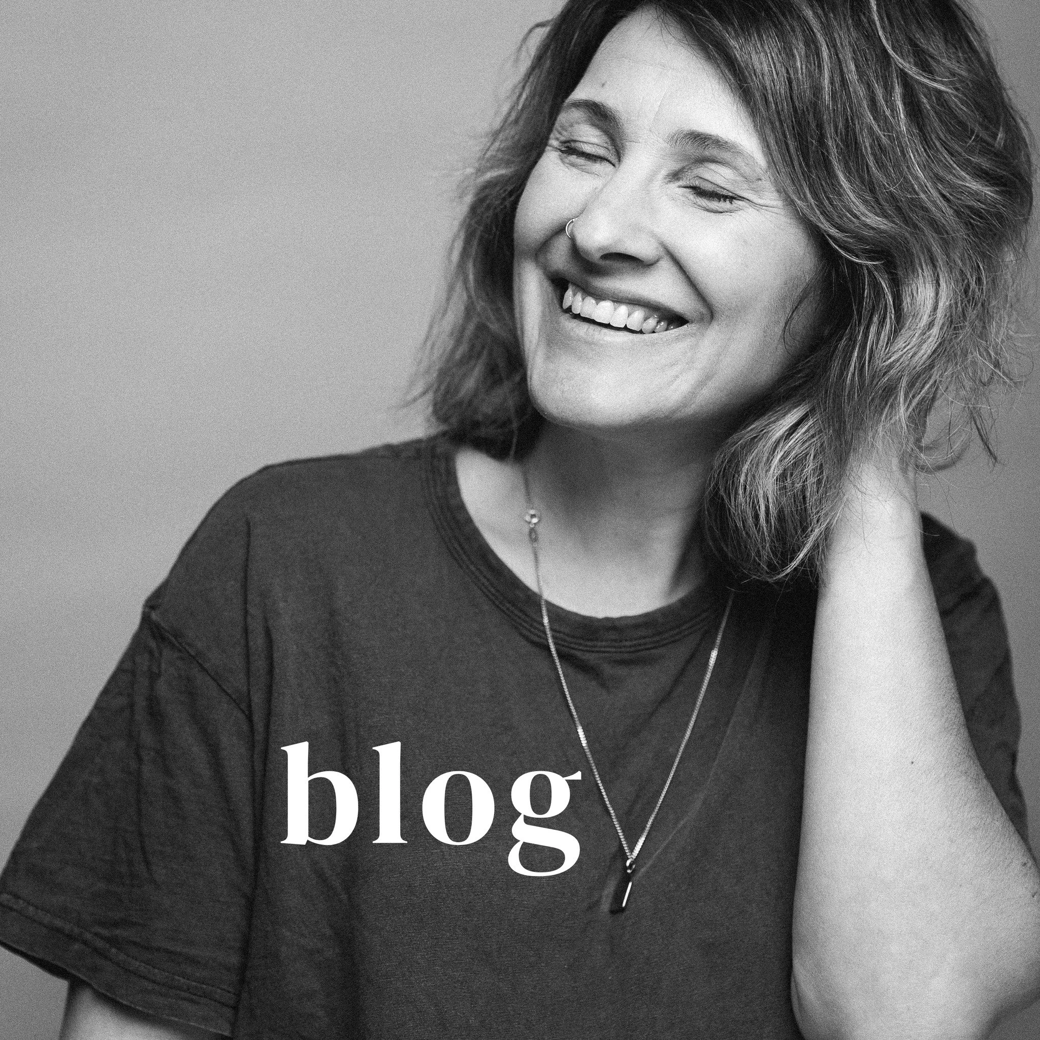 Neuer Blog-Eintrag. 
Diesmal zum Thema "ich bin nicht so fotogen. 

Gespannt? Schau rein auf meiner Webseite unter der Rubrik "Blog"