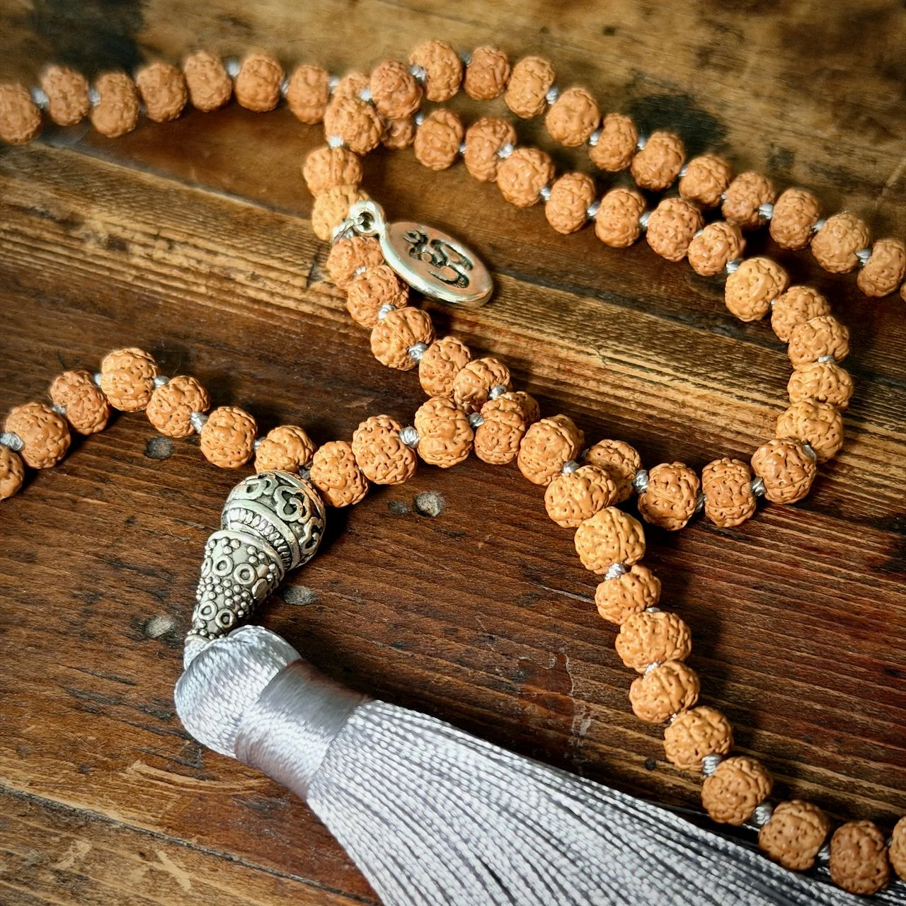 Buddhistische Gebetskette aus echten Bodhi Baum Samen