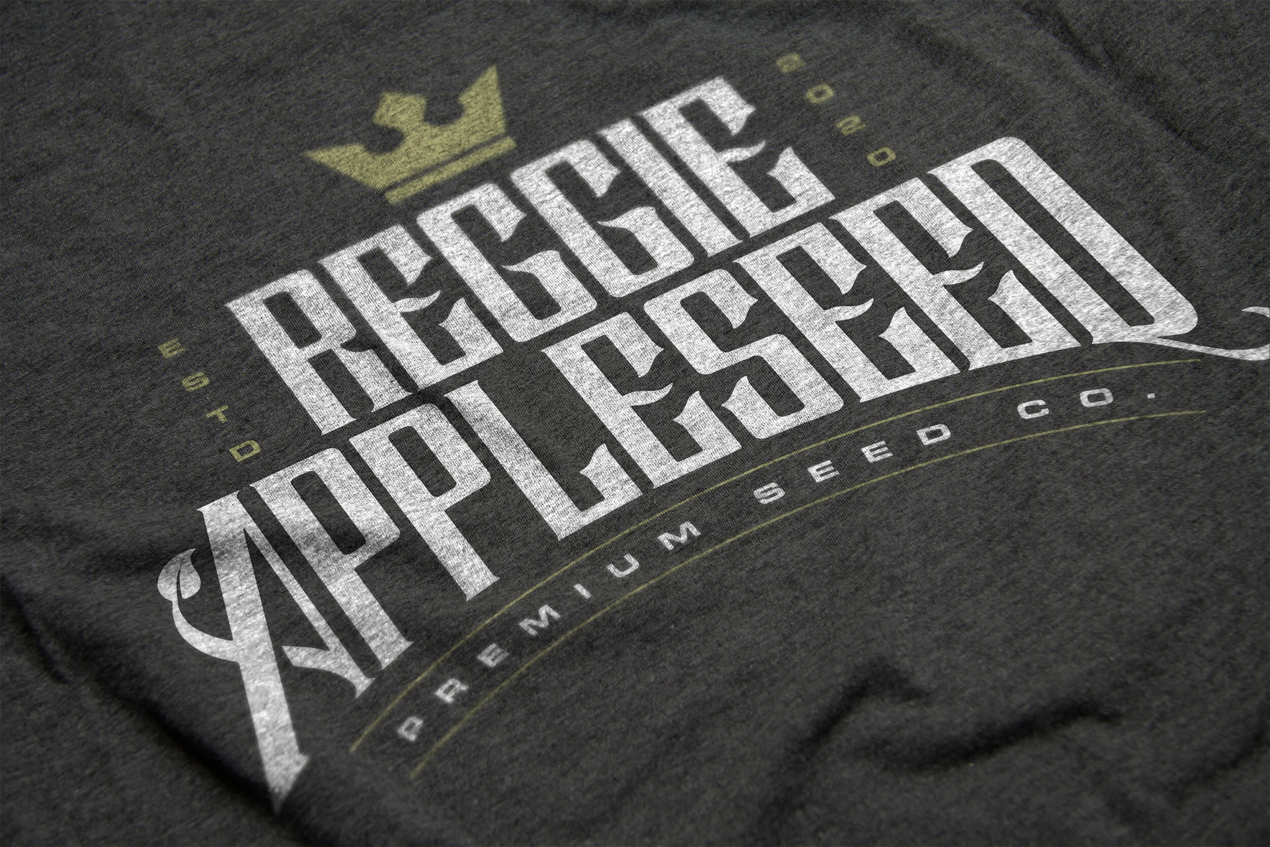 ReggieAppleseed_PageTshirt Zoom.jpg