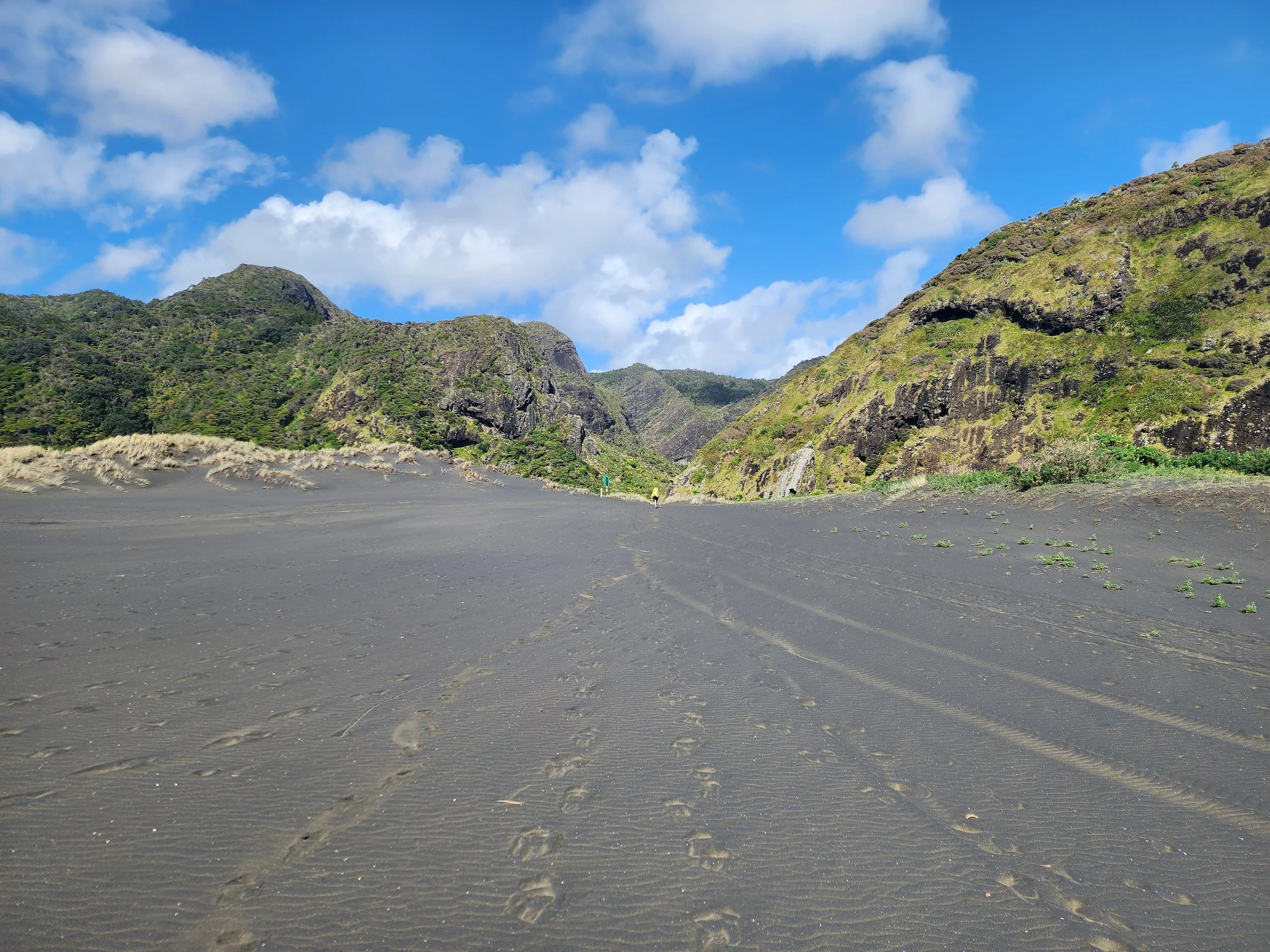 Side Quest - November 2025 - Pararaha Valley Overnight