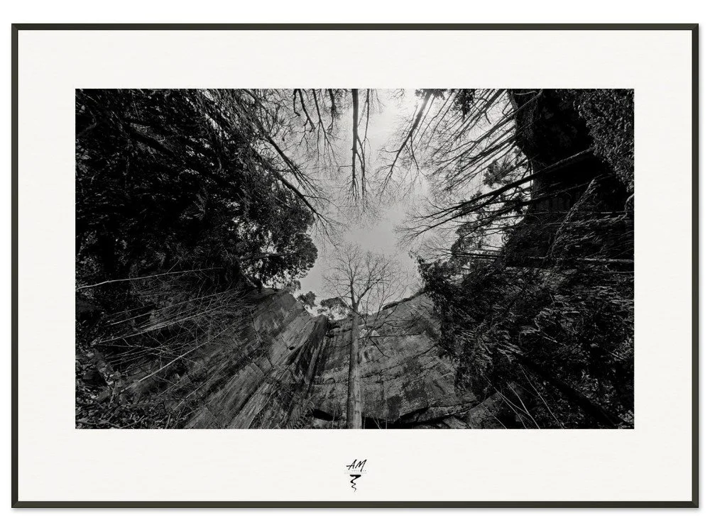 Threshold of Hollow Light IWS2 - 100 x 70 cm