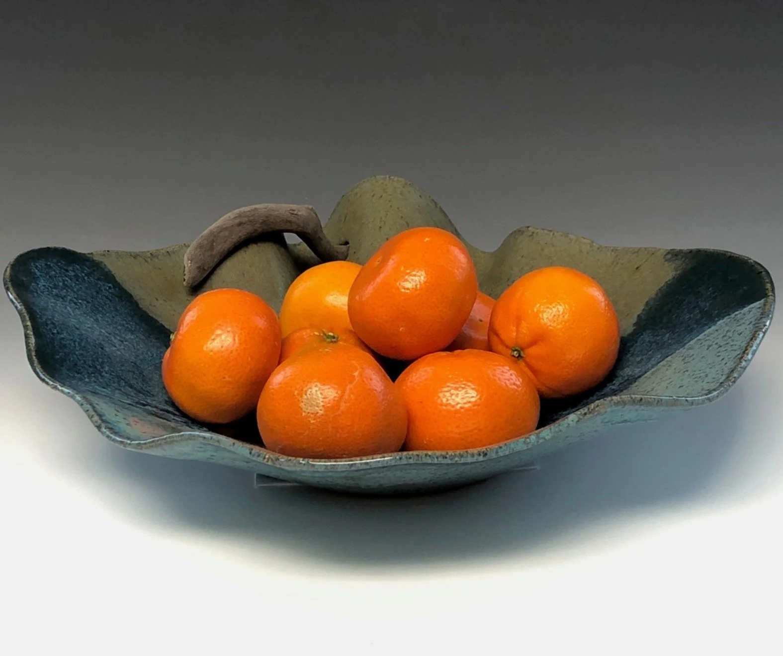 large driftwood bowl.jpg