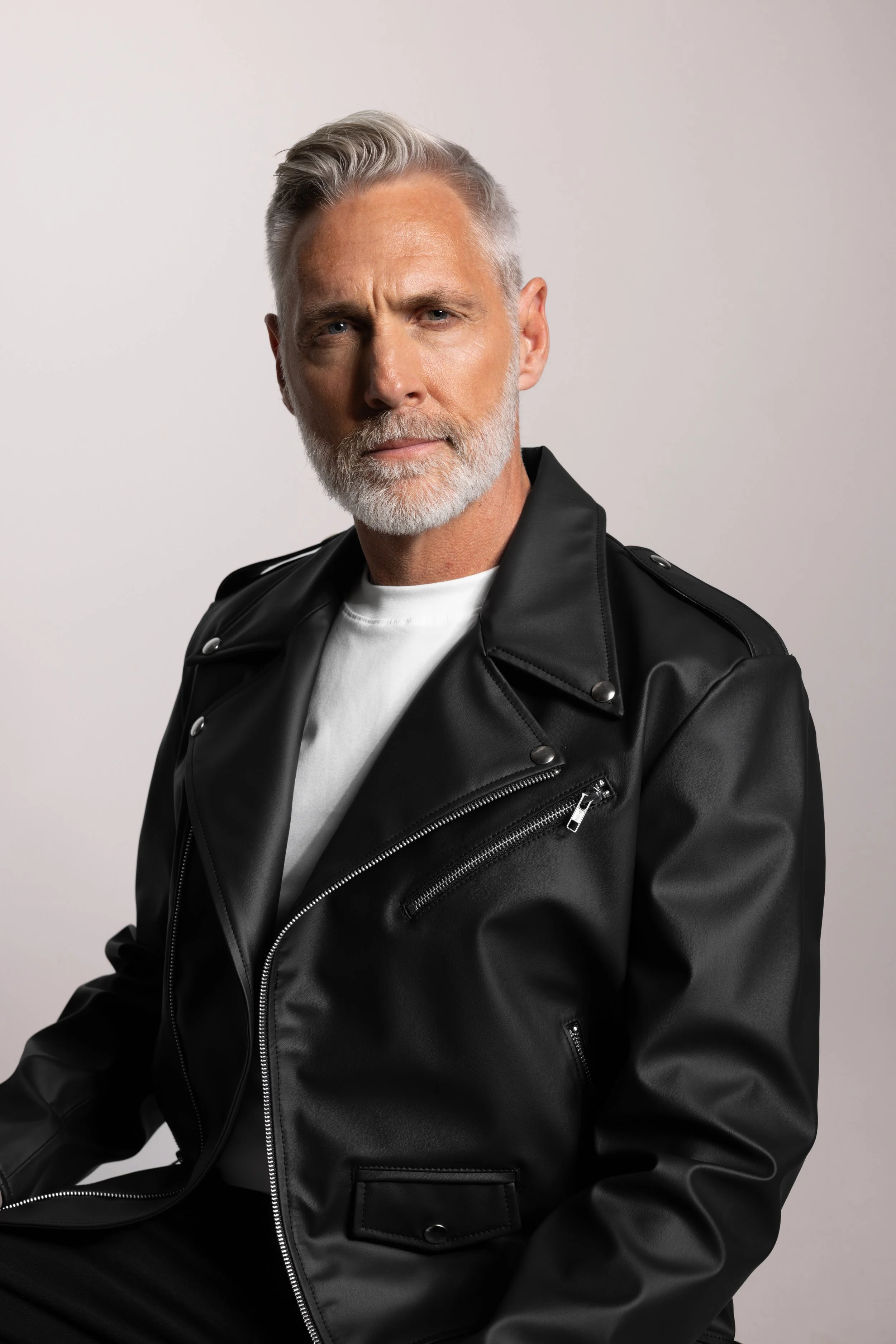 Wuxly x Bryan Adams = The BAD Line