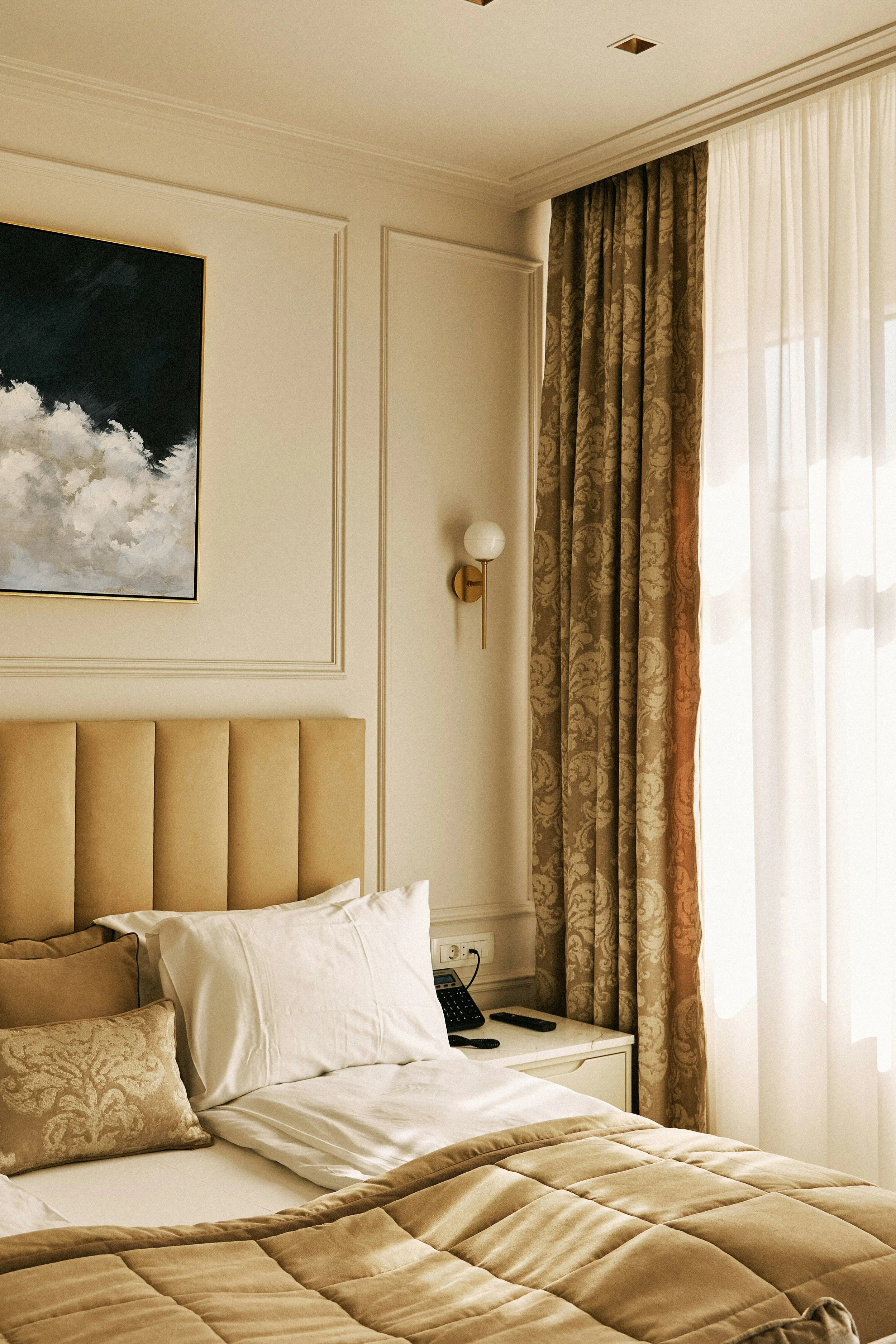 Stay Mode: 3 Extended Stays (and 1 Hotel) for Doing Vancouver Properly