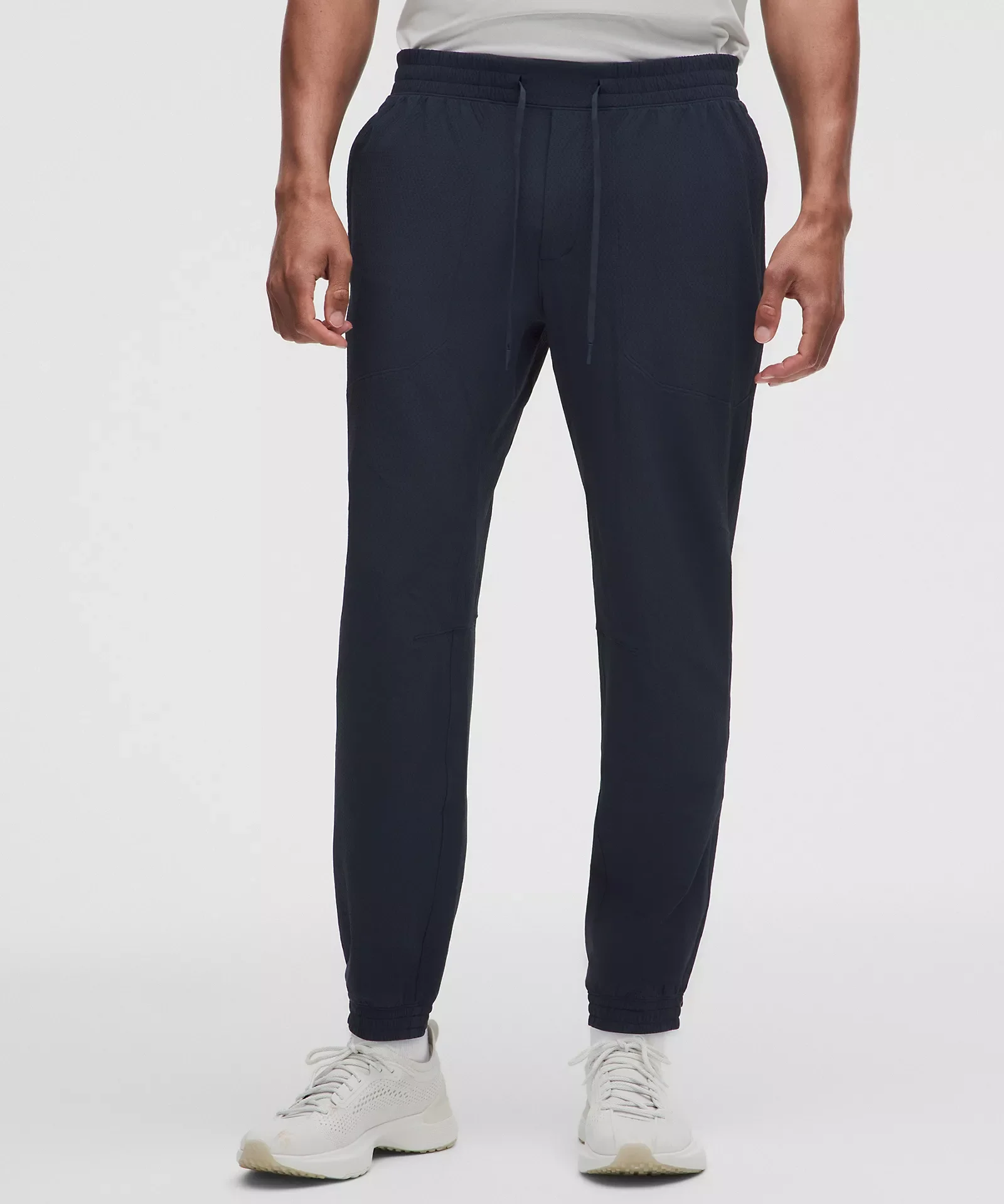 lululemon - License to Train Textured Jogger
Regular