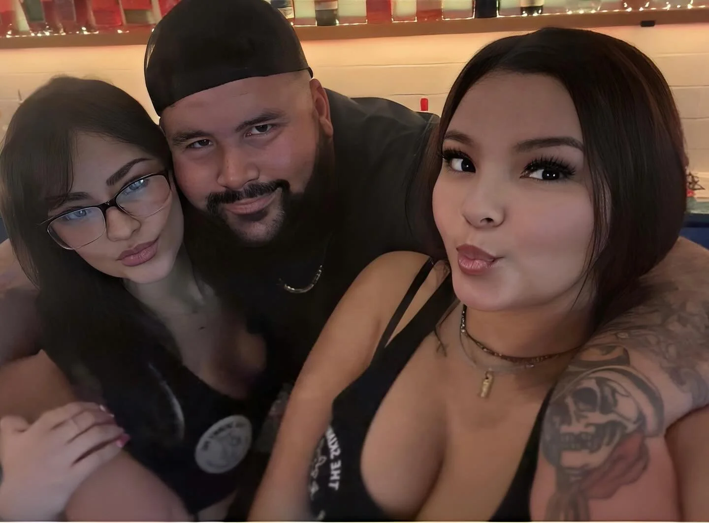 🐷 It&rsquo;s a good day at The Skinny Pig! 🍻

Join Maya for Happy Hour 2&ndash;7PM &mdash; featuring $4 wells and $3.50 domestics to kick things off right!

Then stick around for a fun night with Cody &amp; Bre keepin&rsquo; the vibes going till cl