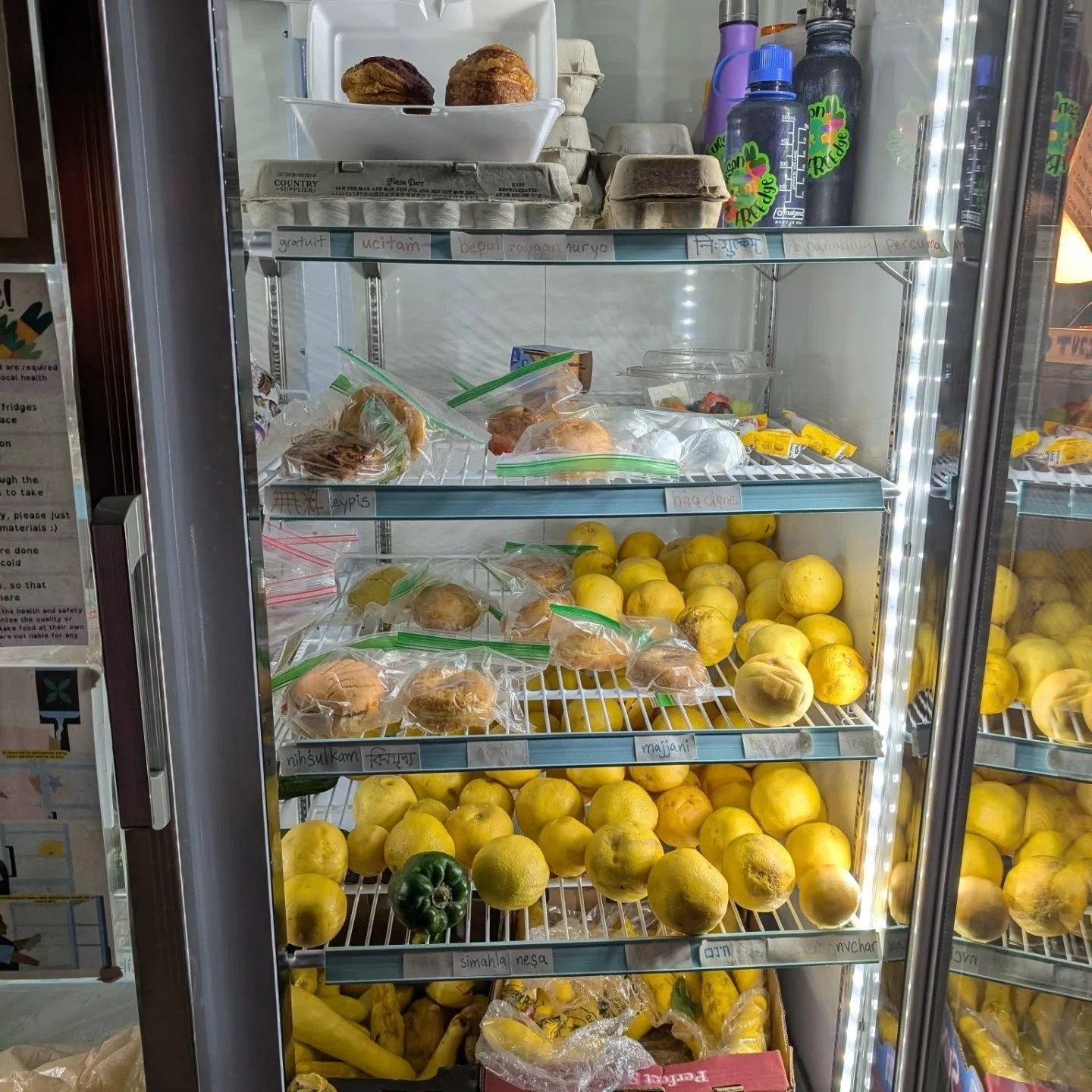 State of the FREEdge on Friday a little after 9PM...

FREEdge: Eggs galore! Both repackaged eggs from bulk boxes and Farm Fresh eggs from an awesome donor! We even have cool stickers now for the unwashed fresh eggs -- did you know that unwashed eggs 