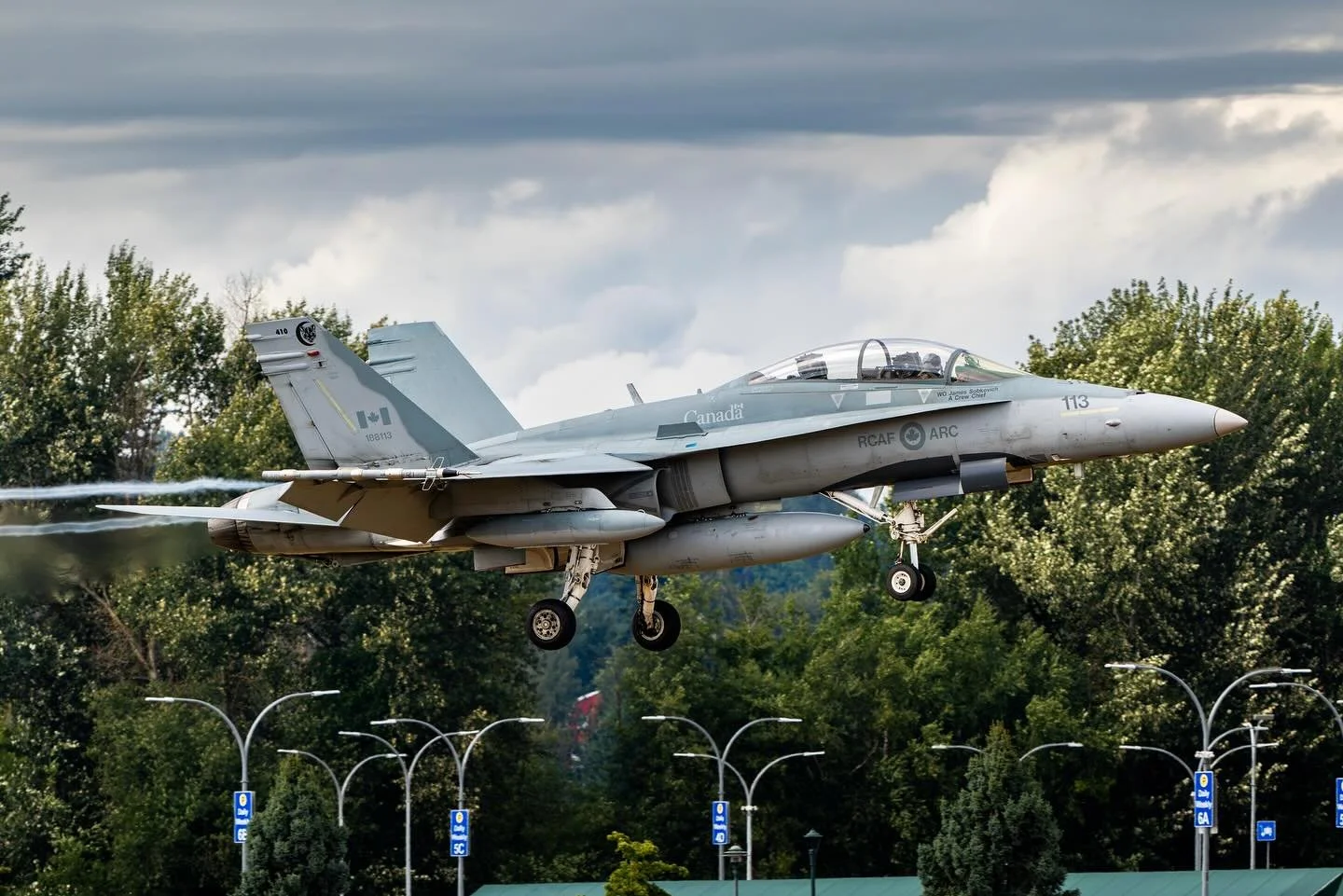 Slam it down like the navy does!
&bull;
&bull;
&bull;
&bull;
#aviation #avgeek #aviationphotography #aviationlovers #boeing #aircraft #airplane #aviationdaily #planespotting #pilot #fighterpilot #plane #skiesmag #instagramaviation #instaaviation #air