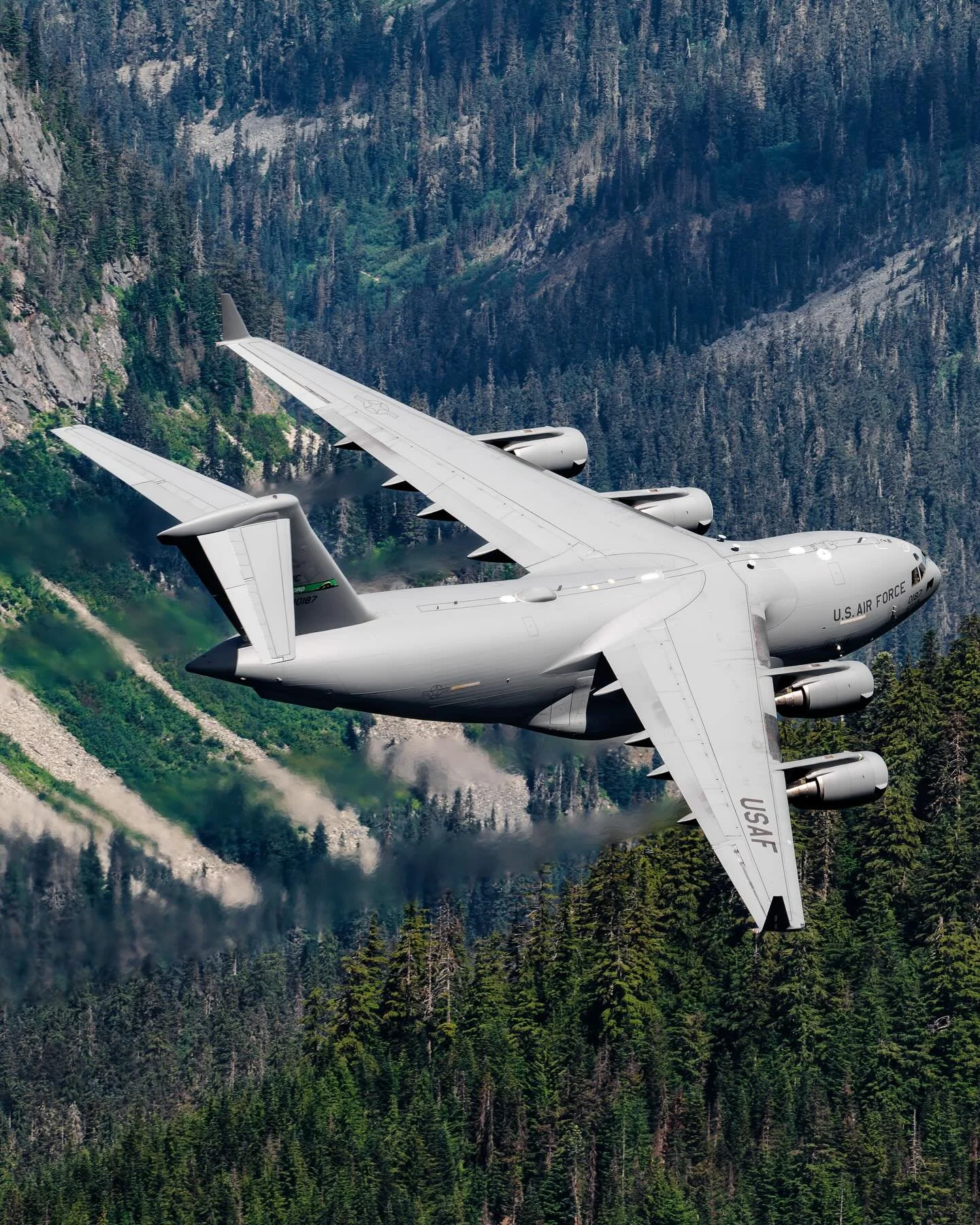 Anotha one checked off the ol bucket list

C-17 from McChord AFB running the Washington low levels 
&bull;
&bull;
&bull;
&bull;
#aviation #avgeek #aviationphotography #aviationlovers #boeing #aircraft #airplane #aviationdaily #planespotting #pilot #f