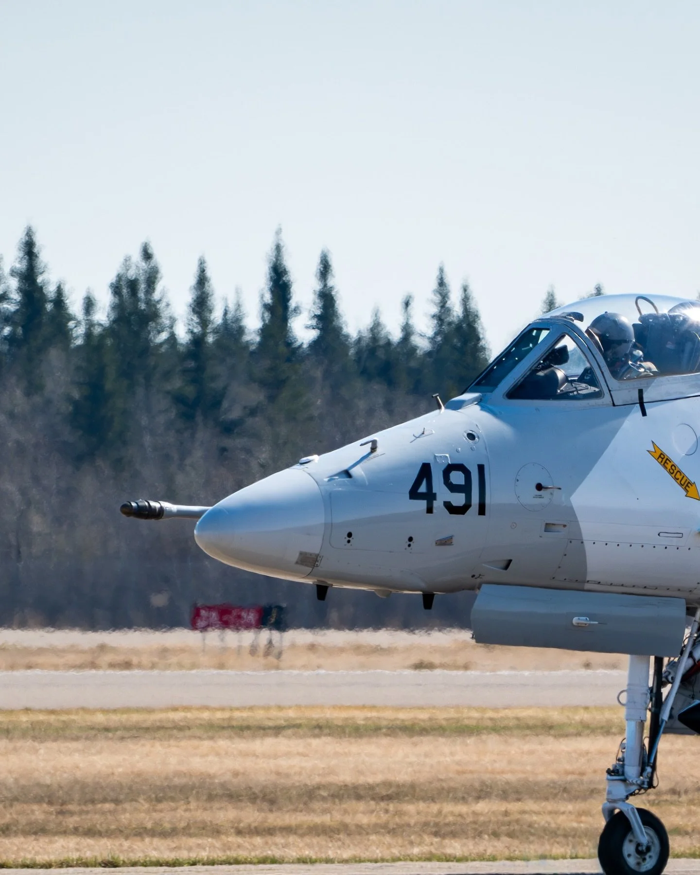 Top Aces scootin by&hellip;
&bull;
&bull;
&bull;
&bull;
#topaces #a4skyhawk #cfbcoldlake #rcaf #rcaf100