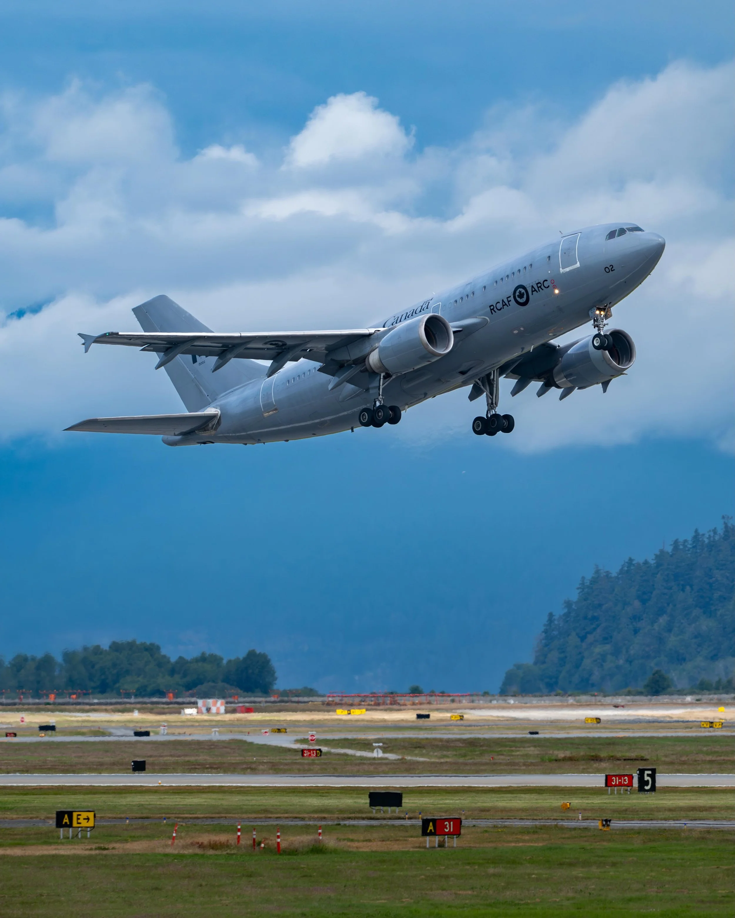 Apparently it&rsquo;s June
&bull;
&bull;
&bull;
&bull;
#yvr #rcaf #437squadron #cc150polaris #skiesmag