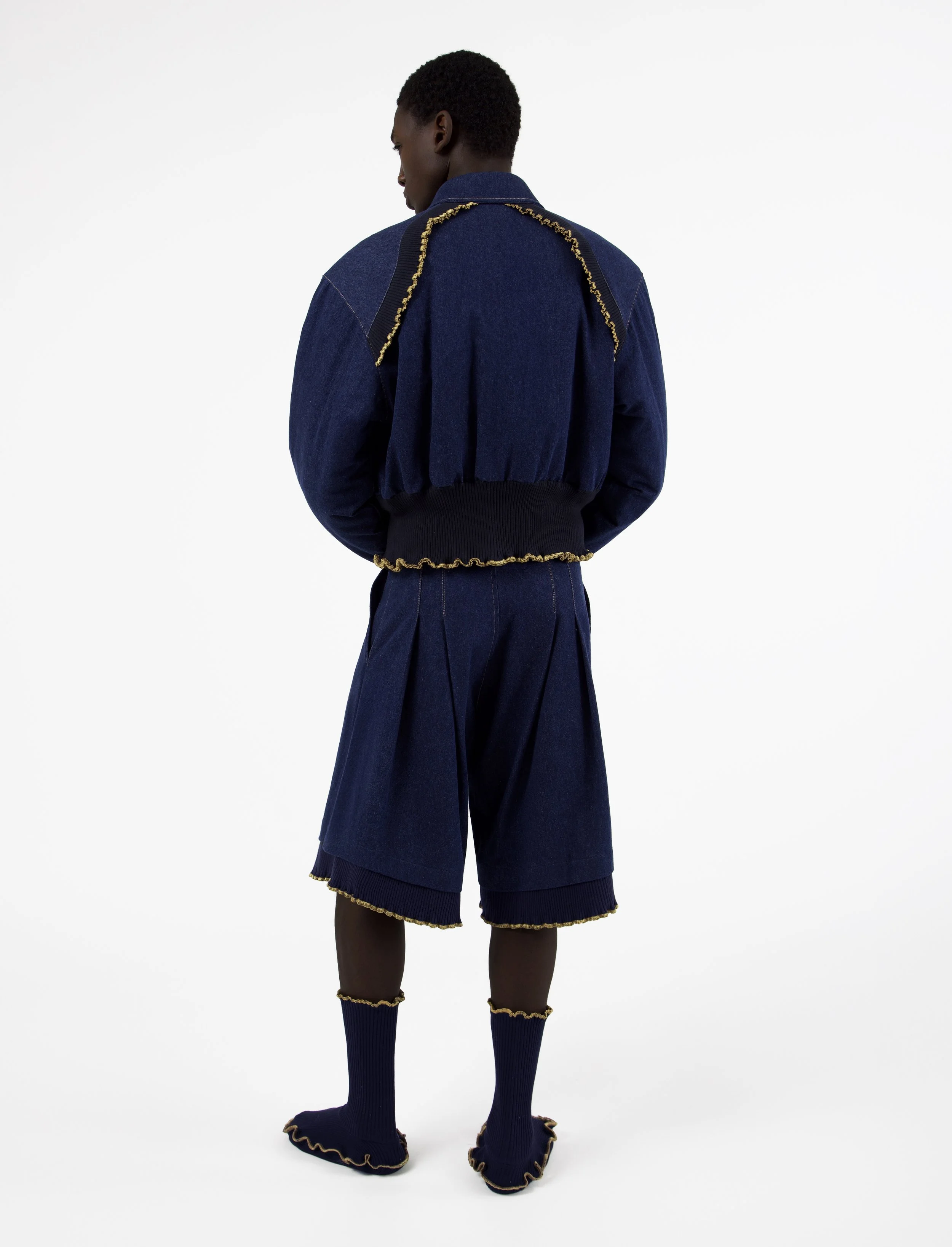 Navy_Short_DosCrop copie.jpg